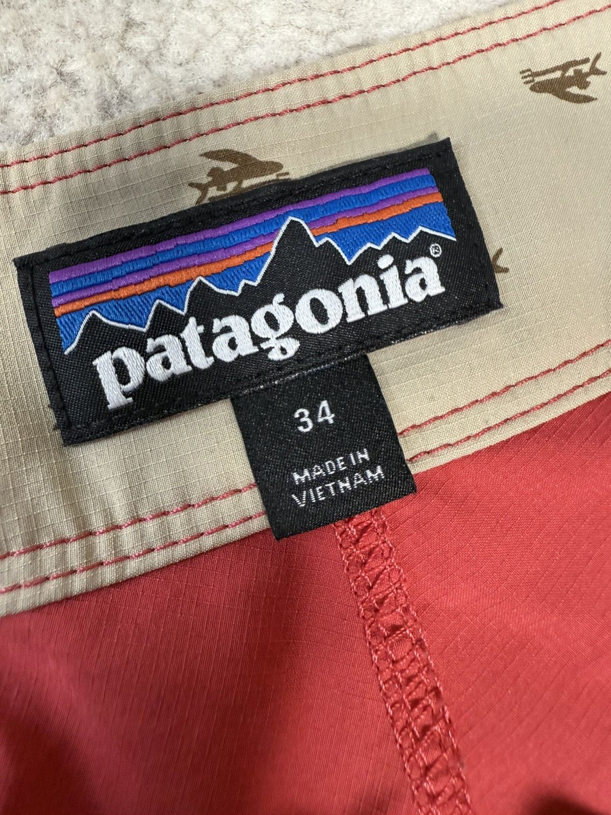 Patagonia Patagonia Red Board Shorts Size US 34 / EU 50 - 4 Thumbnail