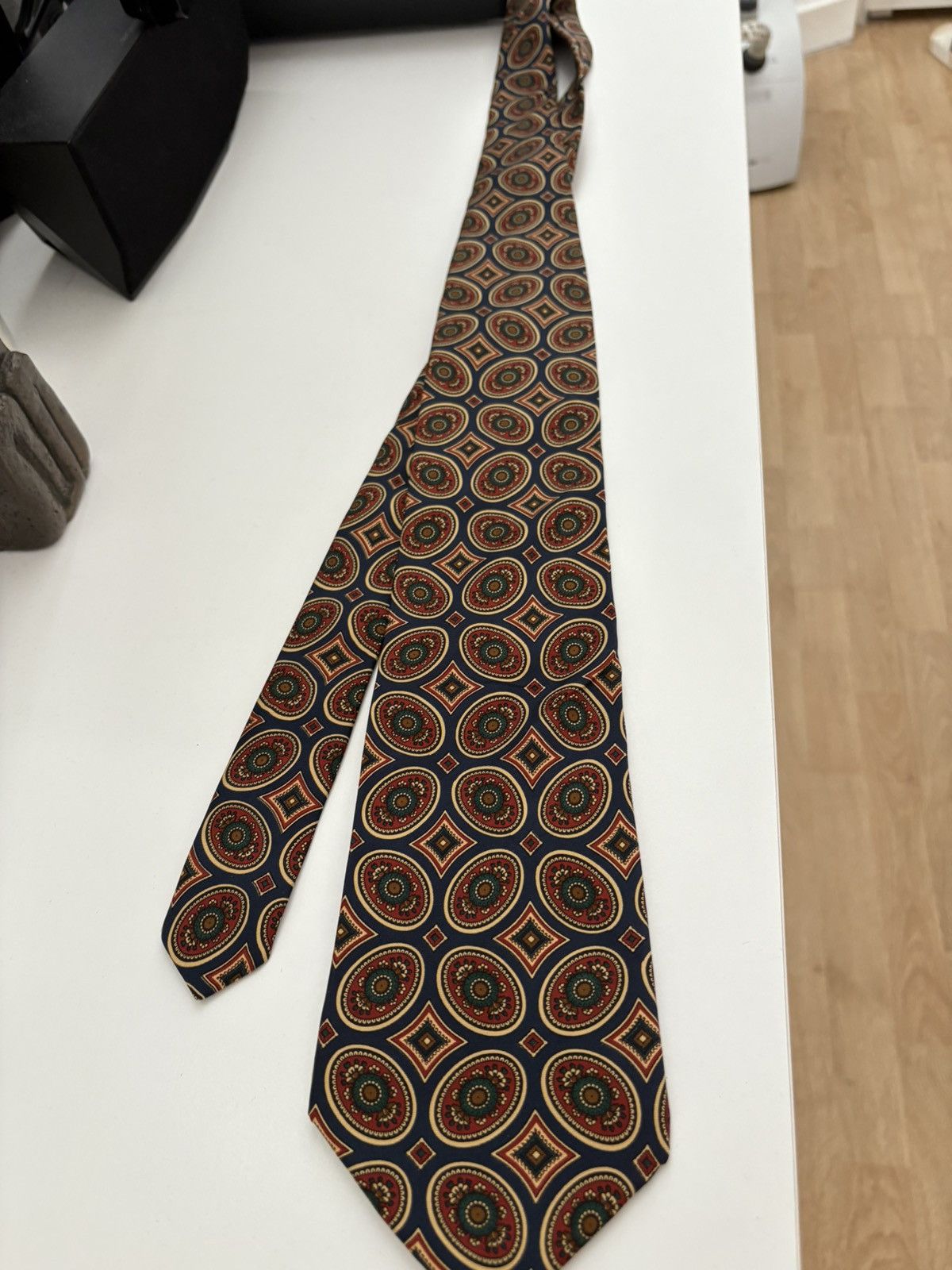 Vintage Vintage Yves Saint Laurent Silk Tie Size ONE SIZE - 2 Thumbnail
