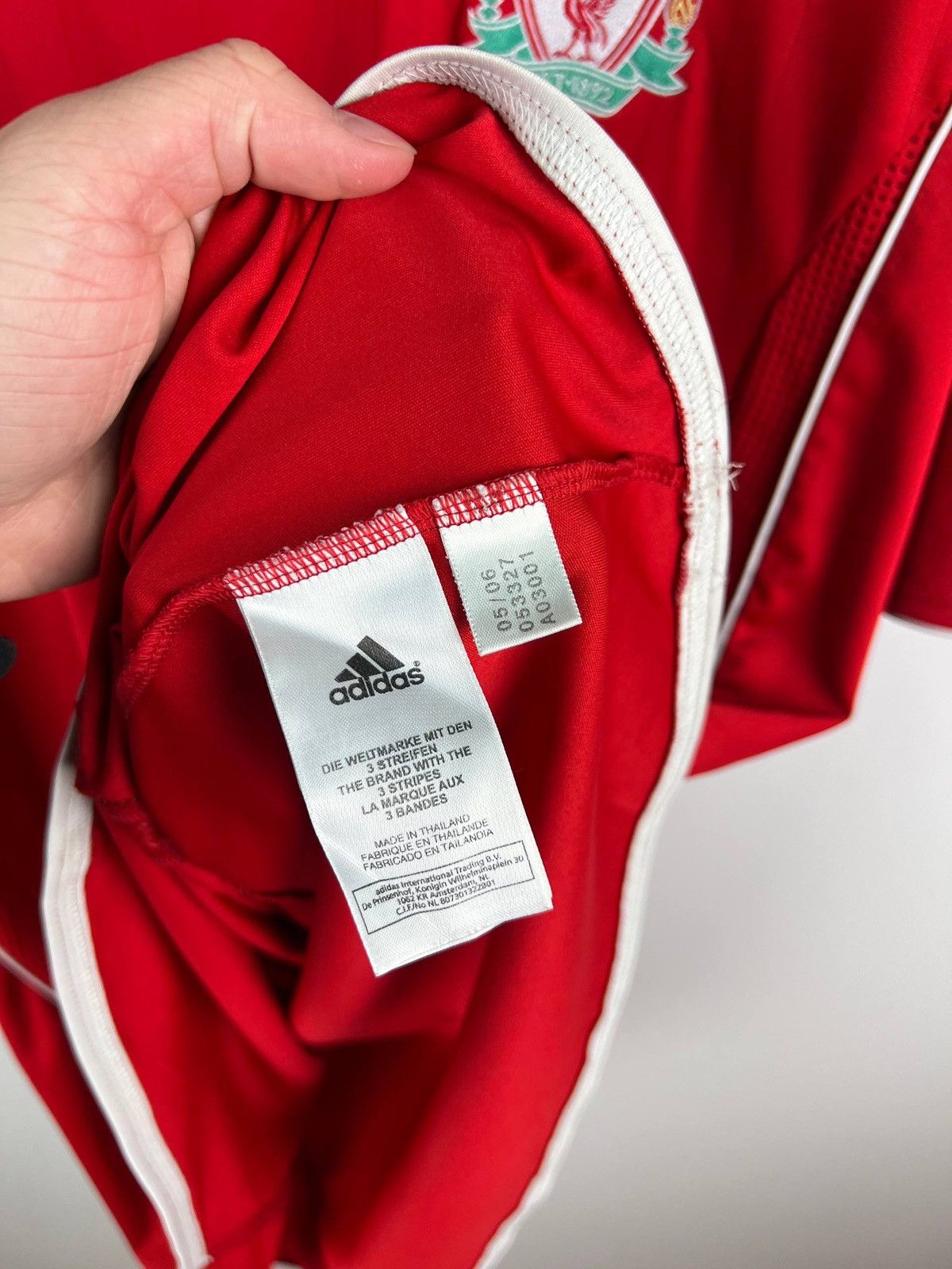 Adidas Liverpool Adidas Hyypia 2006/08 jersey size XL Size US XL / EU 56 / 4 - 4 Thumbnail