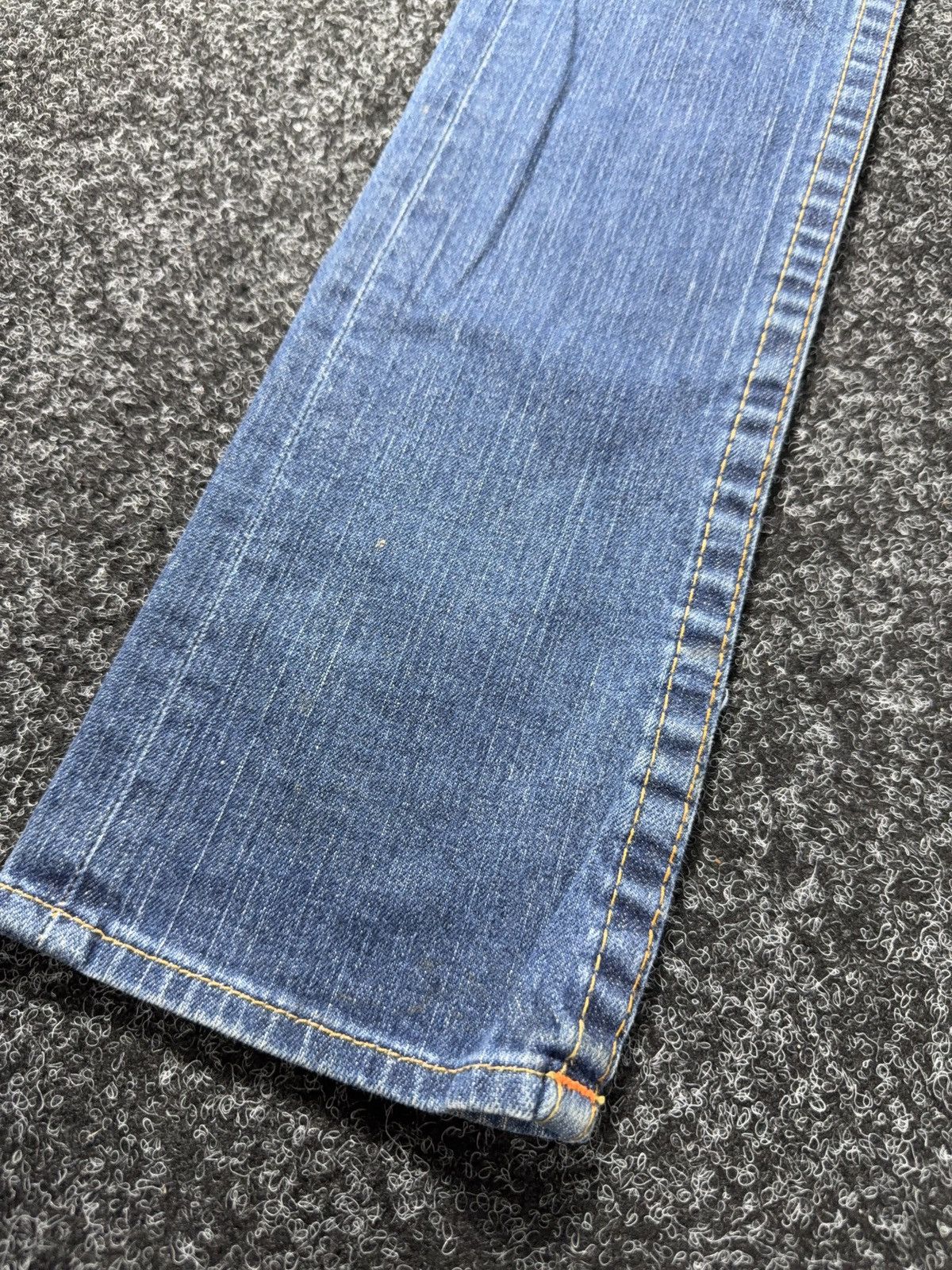 True Religion 00s True Religion USA Dirty Distressed Y2K Bootcut Jeans USA Size 25" / US 0 / IT 36 - 4 Thumbnail