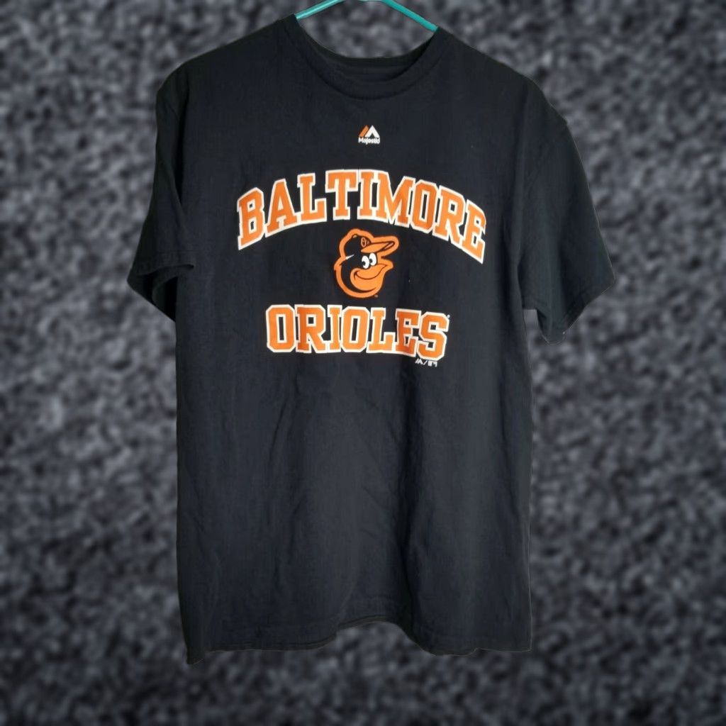 Vintage Majestic Baltimore Orioles Spellout Tee T-Shirt Mens L Black Sports Shirt Short Sleeve Crew Neck Size US L / EU 52-54 / 3 - 1 Thumbnail