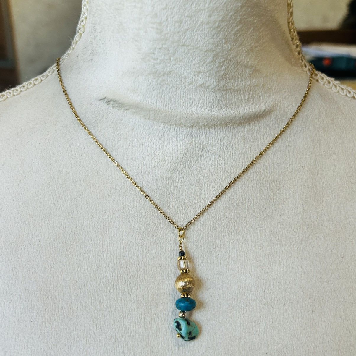 Handmade Handcrafted elegant genuine turquoise hematite necklace set Size ONE SIZE - 5 Thumbnail