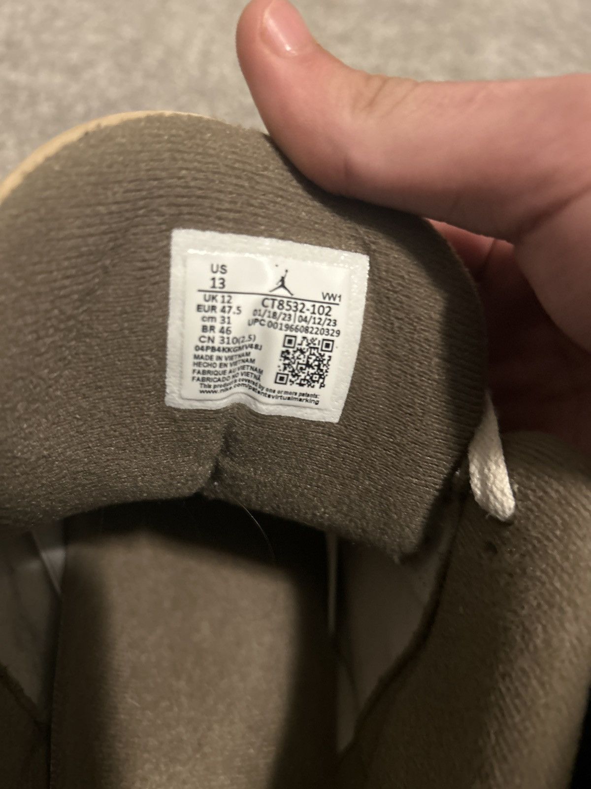 Jordan Brand × Nike Jordan 3 palomino Size US 13 / EU 46 - 9 Thumbnail