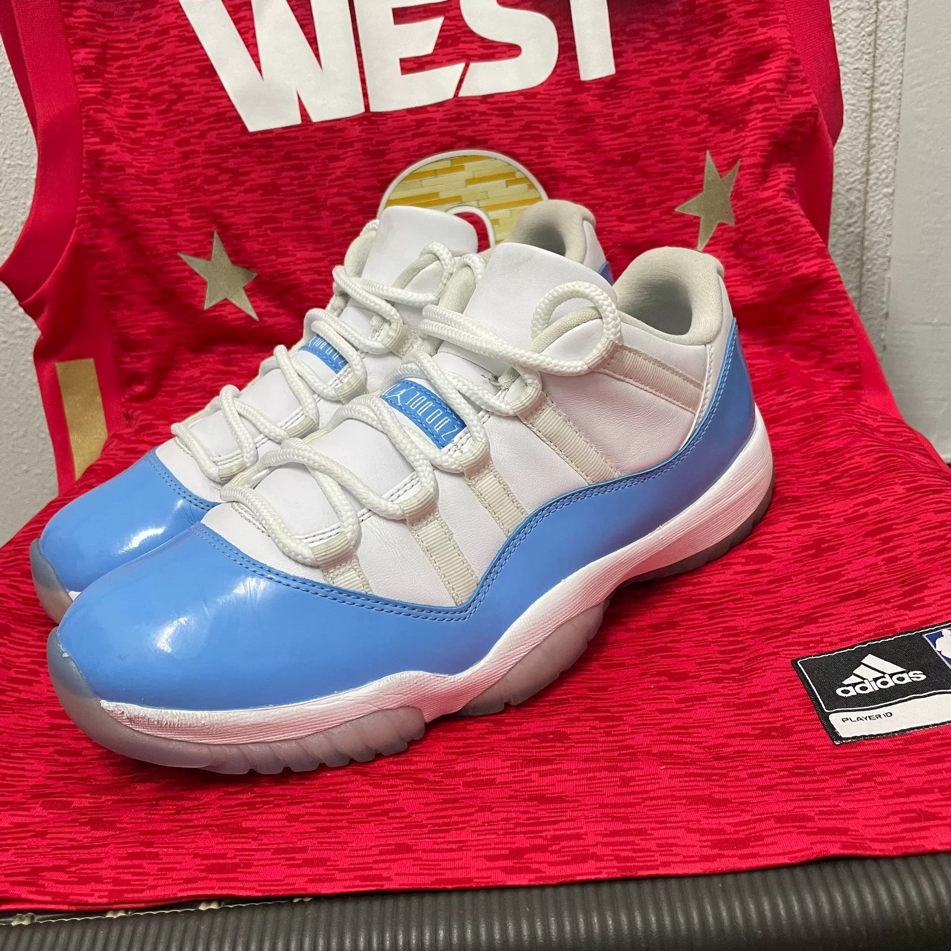 Jordan Brand Jordan Brand AIR JORDAN Blue Lowtop Sneakers 11.5 Men Size US 11.5 / EU 44-45 - 1 Thumbnail