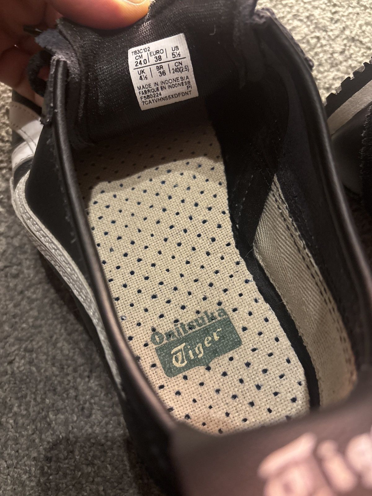 Onitsuka Tiger Onitsuke Tiger Mexico 66 Size US 6.5 / EU 39-40 - 5 Thumbnail