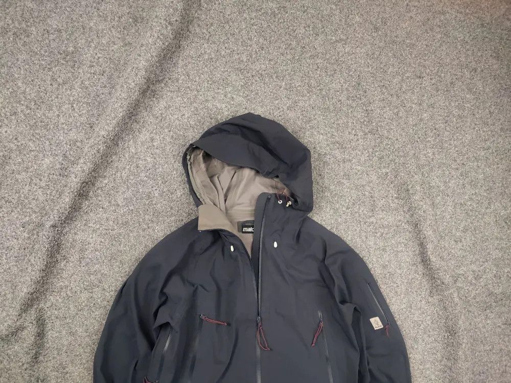 Maloja Maloja Vallra ligh membrane trekking hooded Pockets jacket Size US L / EU 52-54 / 3 - 1 Thumbnail