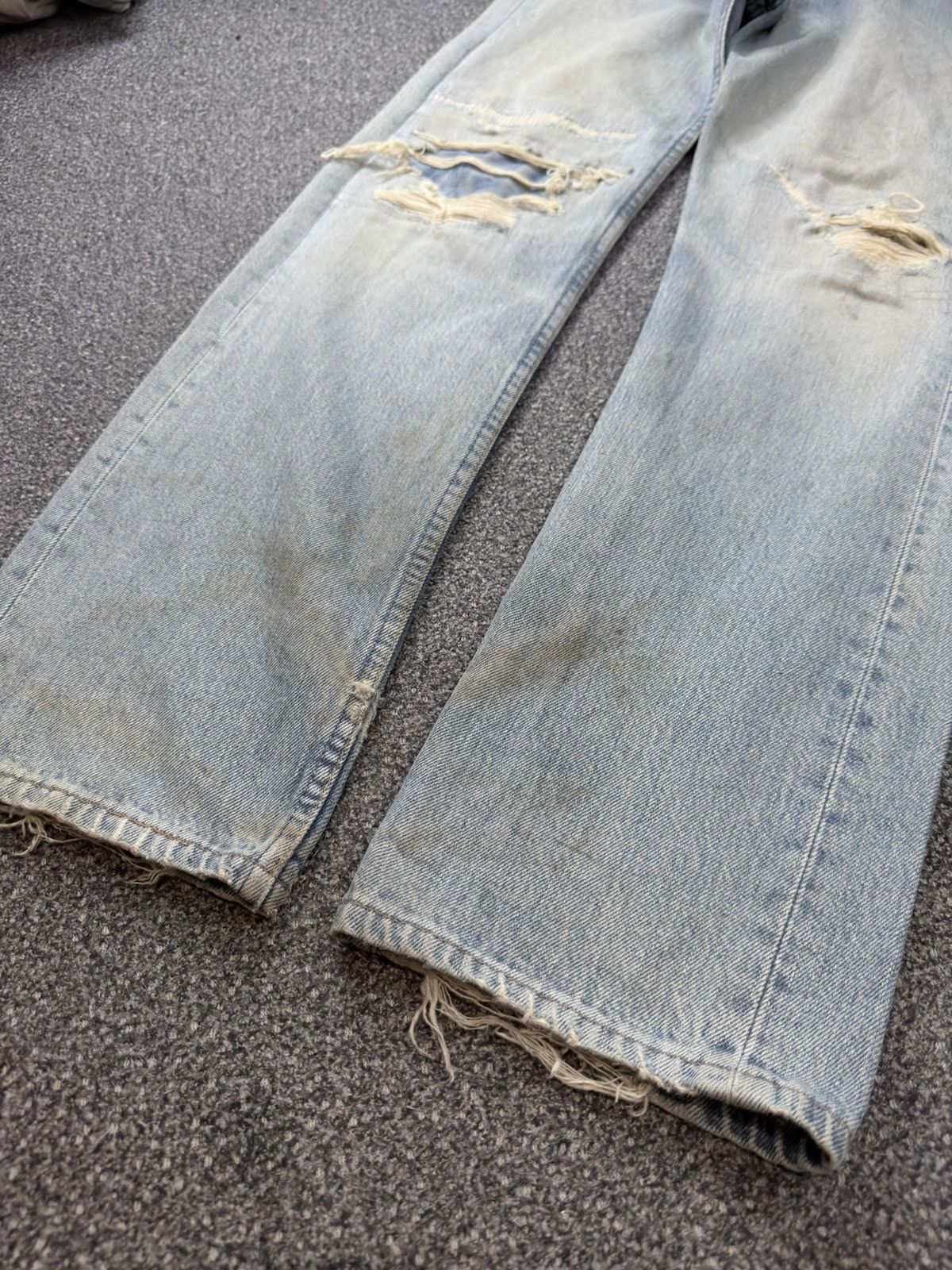 Levi's Vintage Clothing Vintage Levi’s 501 USA 90s Distressed Fade Denim Size US 29 - 6 Thumbnail
