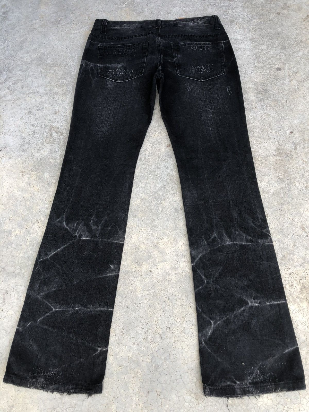 Who Decides War Philsdox Flared Jeans Bootcut Distressed Size US 31 - 2 Thumbnail