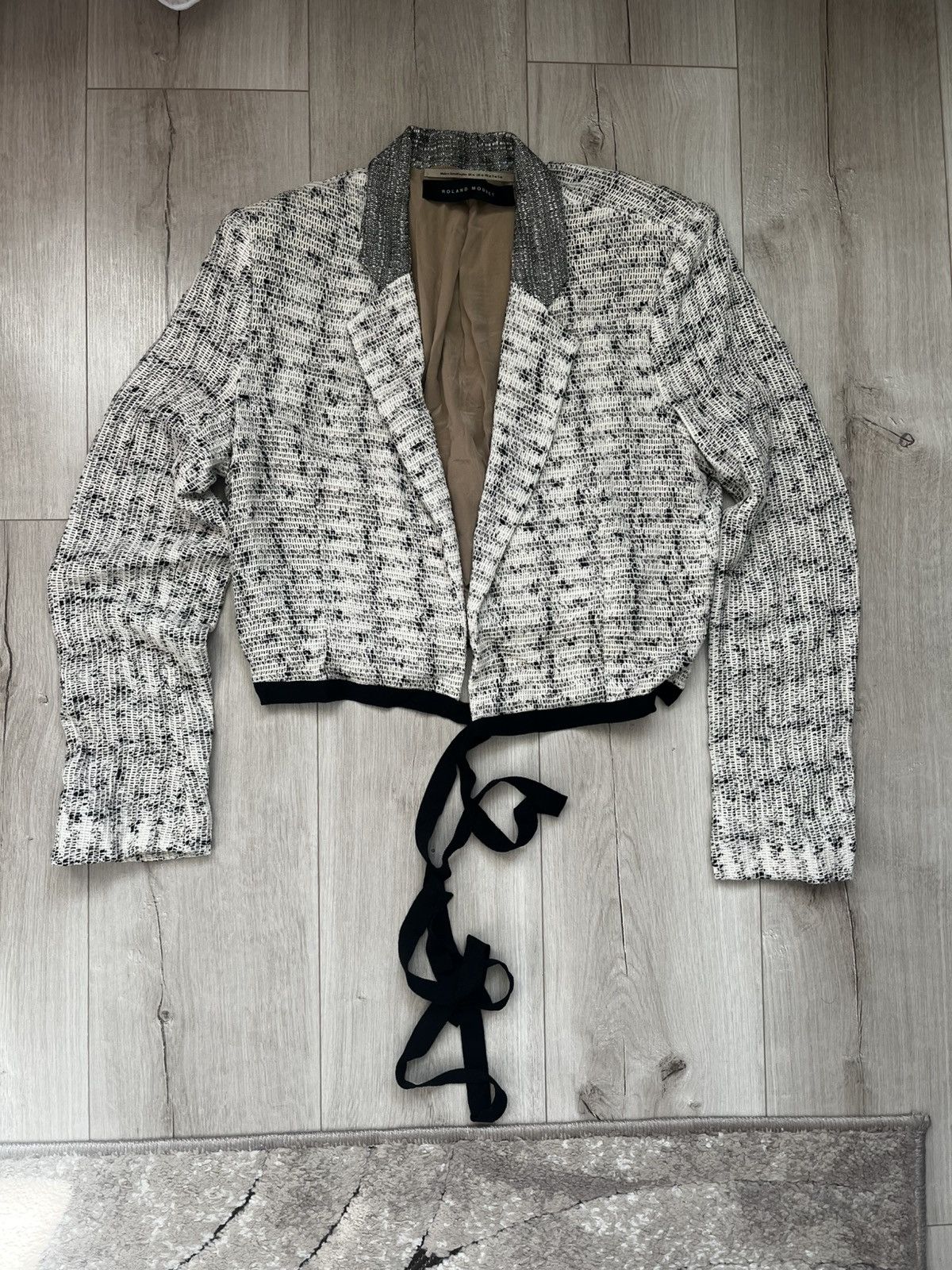 Roland Mouret Roland Mouret Cropped Tweed Tie-Front Jacket Size L / US 10 / IT 46 - 1 Thumbnail