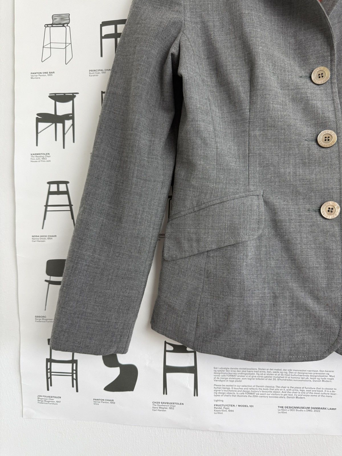 Moschino Vintage y2k Moschino cropped blazer jacket S old money office Size XS / US 0-2 / IT 36-38 - 4 Thumbnail