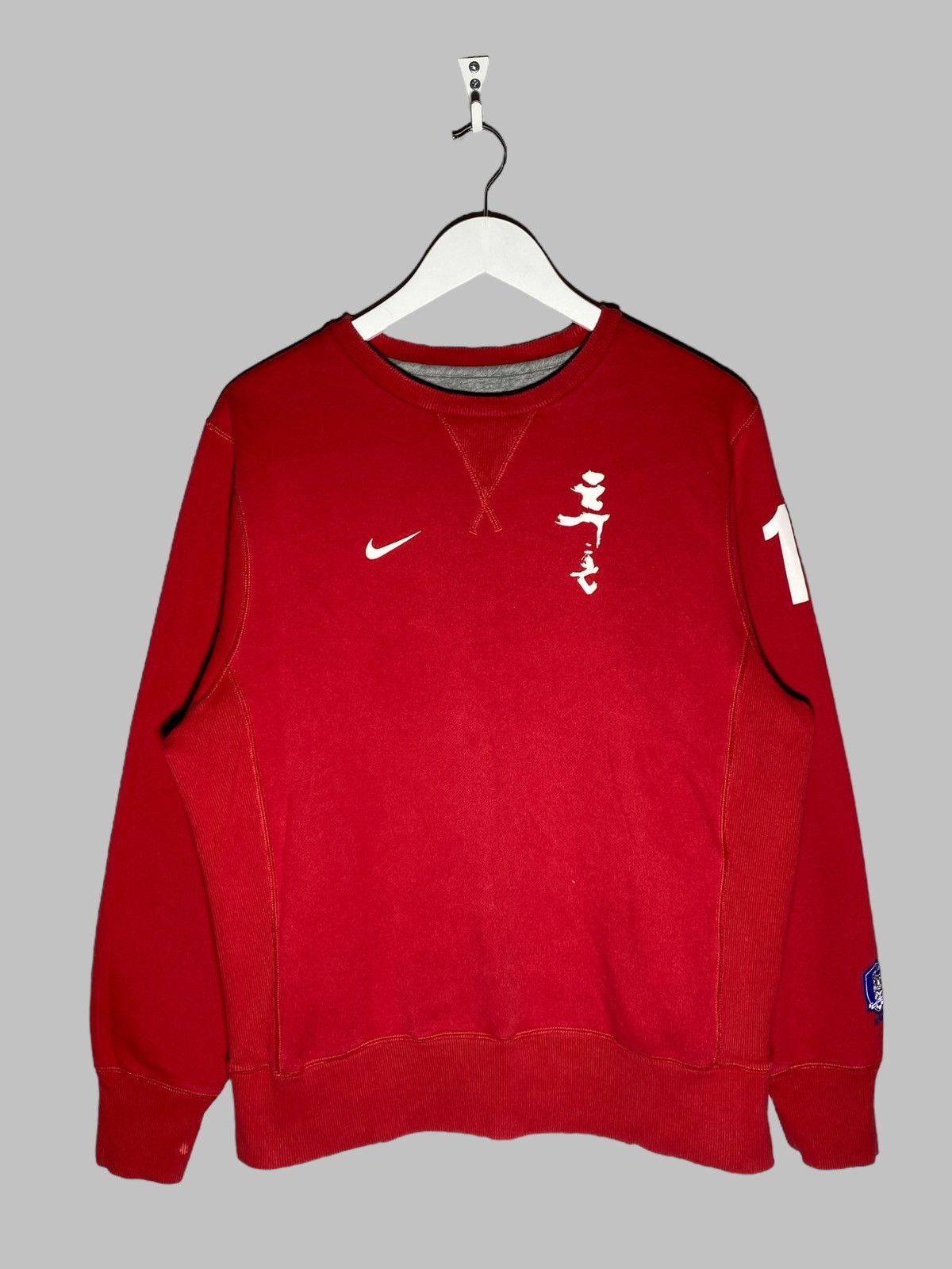 ◇1993studio◇ FC Seoul Piping Nylon Pullover Red MUSINSA | 1993STUDIO [FC Seoul] Nylon Color Block Crew Piste_Red