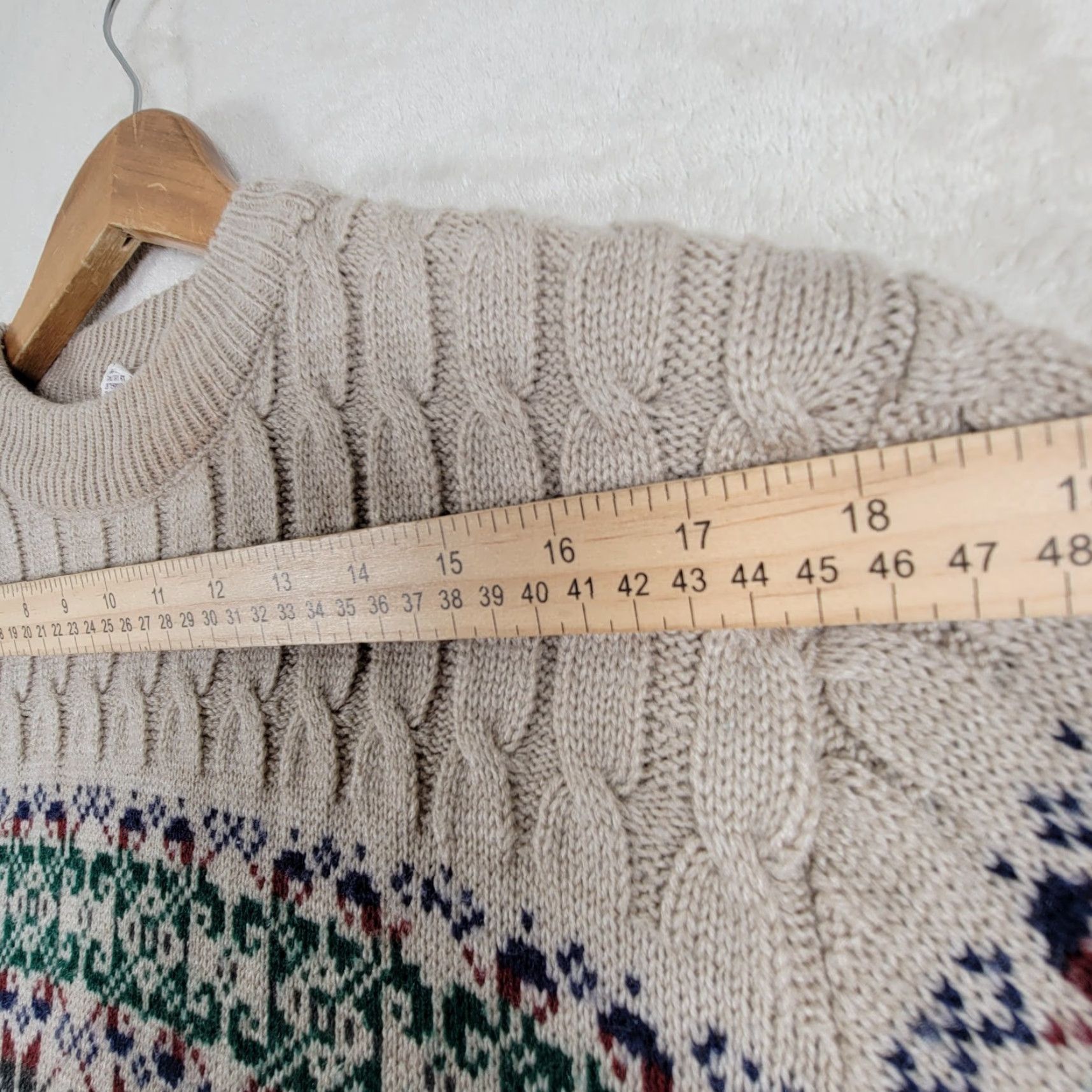 Vintage VINTAGE Mervyns Men's Collection Beige Snowflake Nordic Acrylic Sweater M Beige 1980s Mens Regular Size M Size US M / EU 48-50 / 2 - 7 Thumbnail