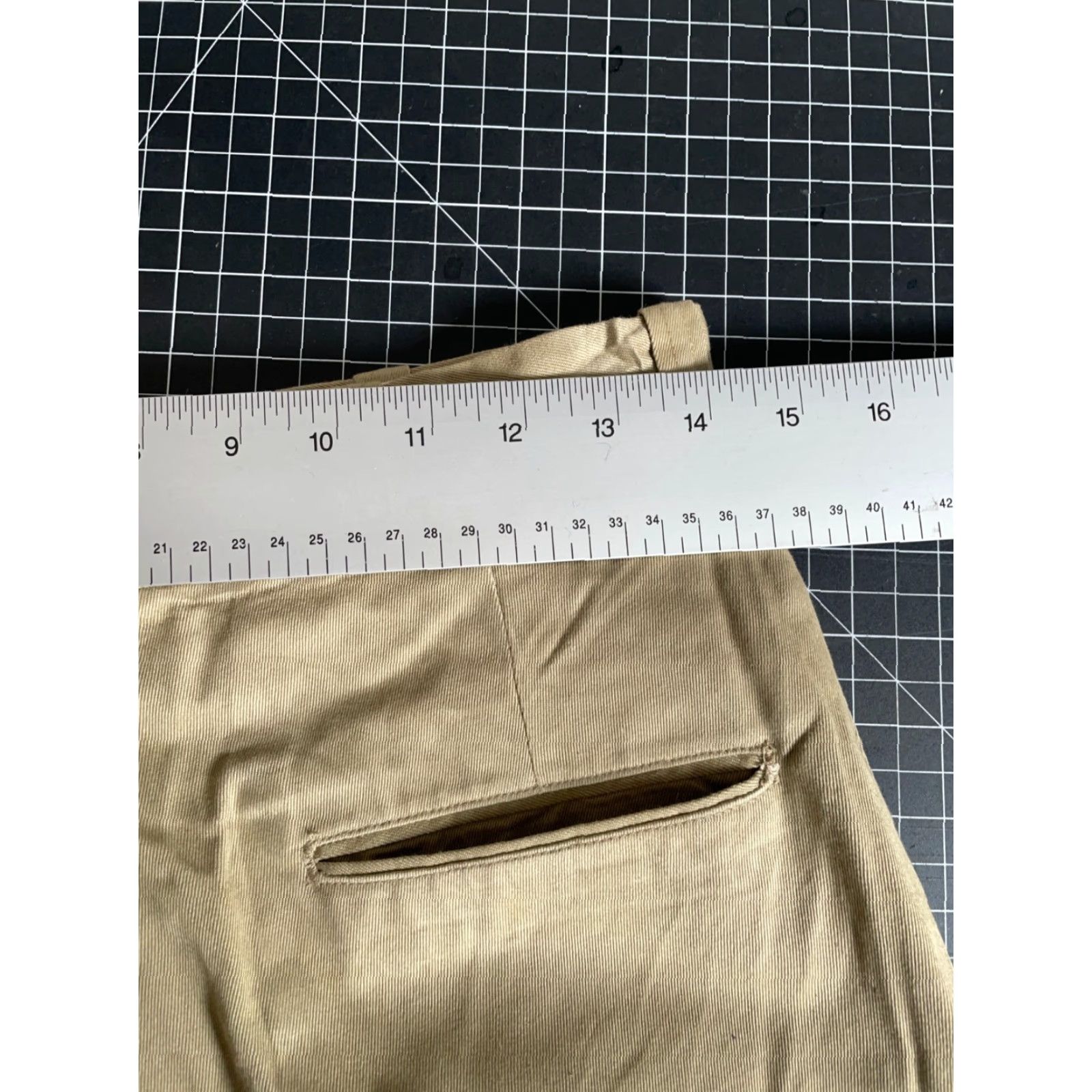 Vintage VINTAGE Tennessee Overall Co. Army Chino Pants Men 28x28 Beige 70s US Military 8.2 oz. Uniform Twill Cotton Straight Front Zip Plaid Pockets Size US 28 / EU 44 - 5 Thumbnail