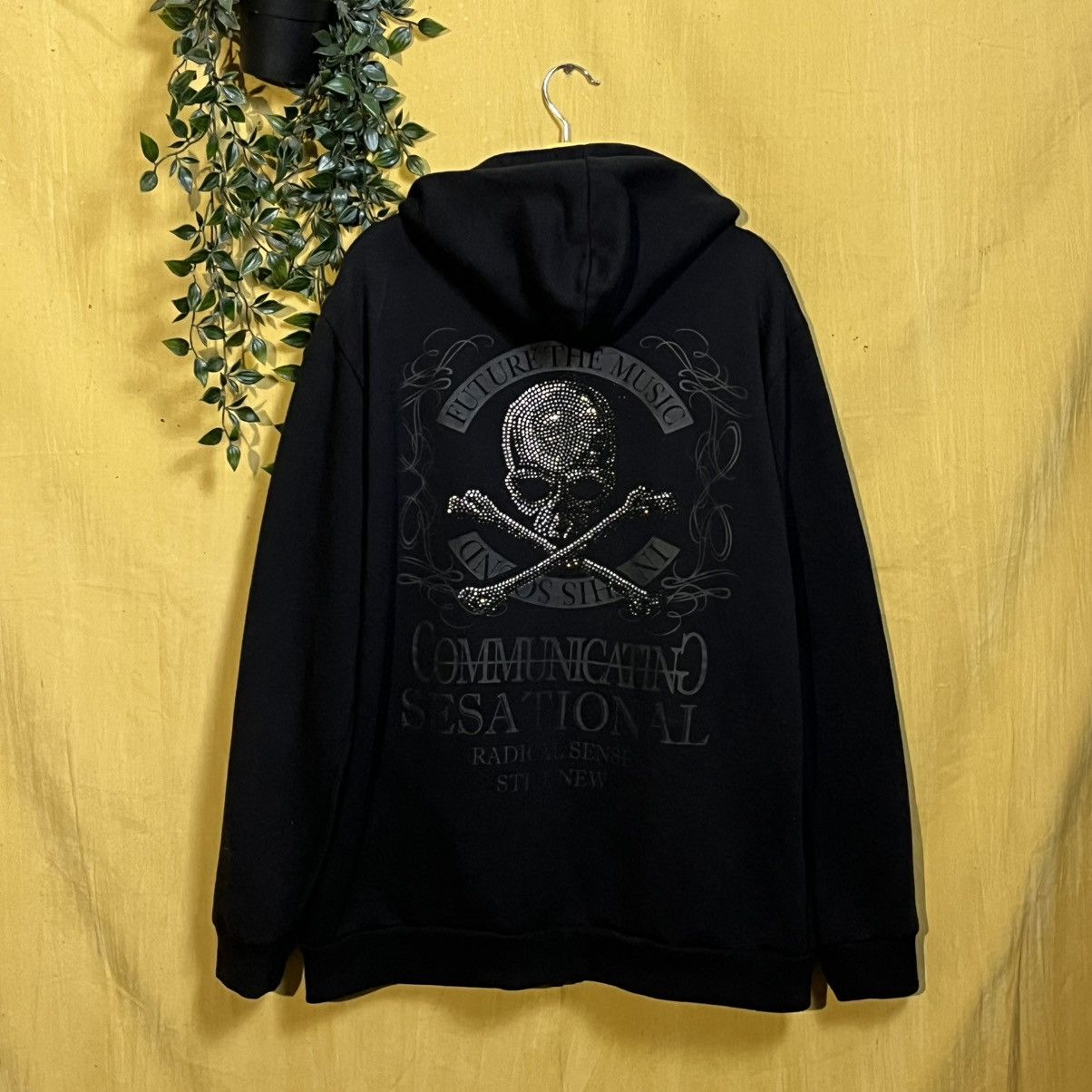 3* In The Attic homme sweater
