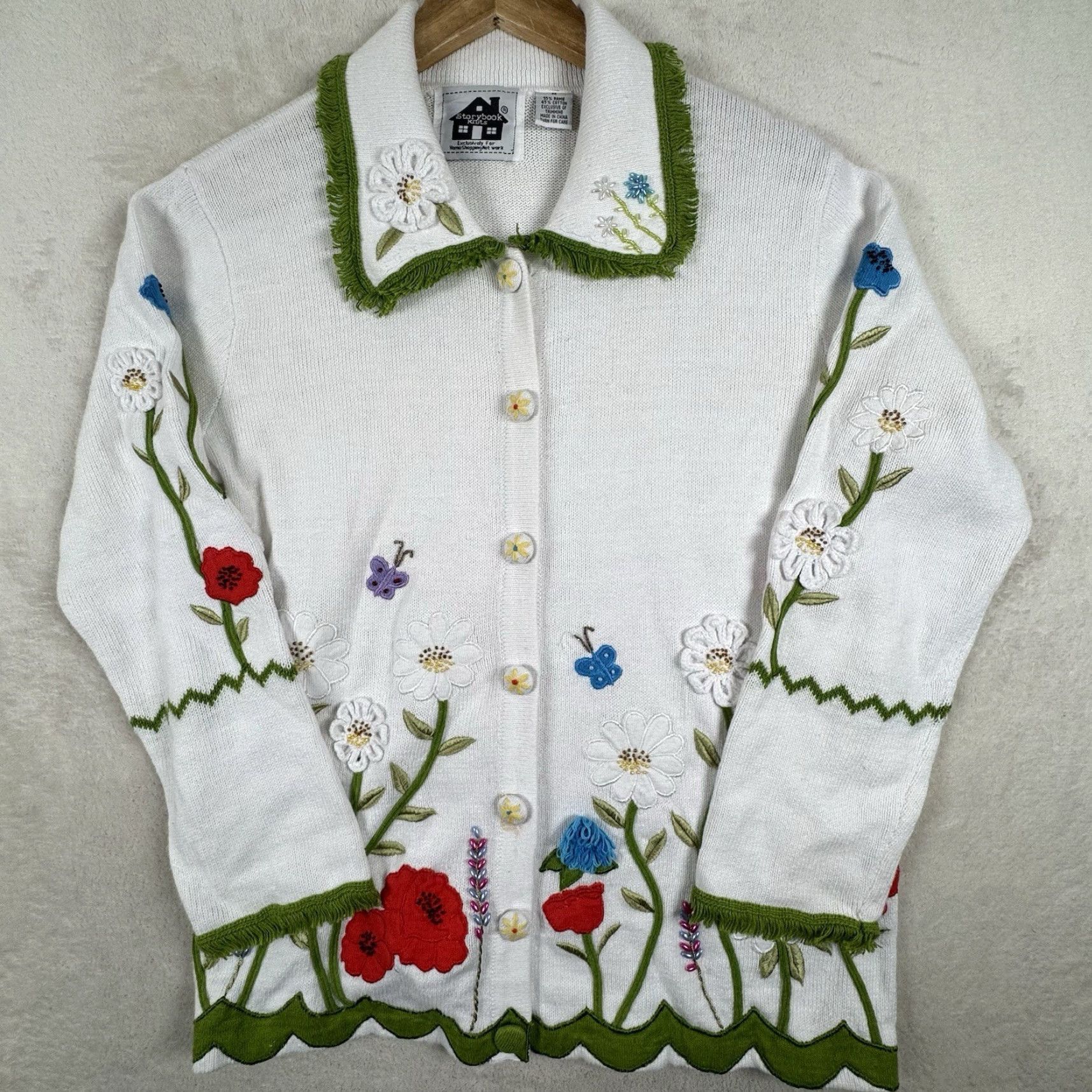 Vintage VINTAGE Storybook Knits Womens M White Cardigan Knit Sweater Embroidered Spring Flowers Size M / US 6-8 / IT 42-44 - 2 Thumbnail