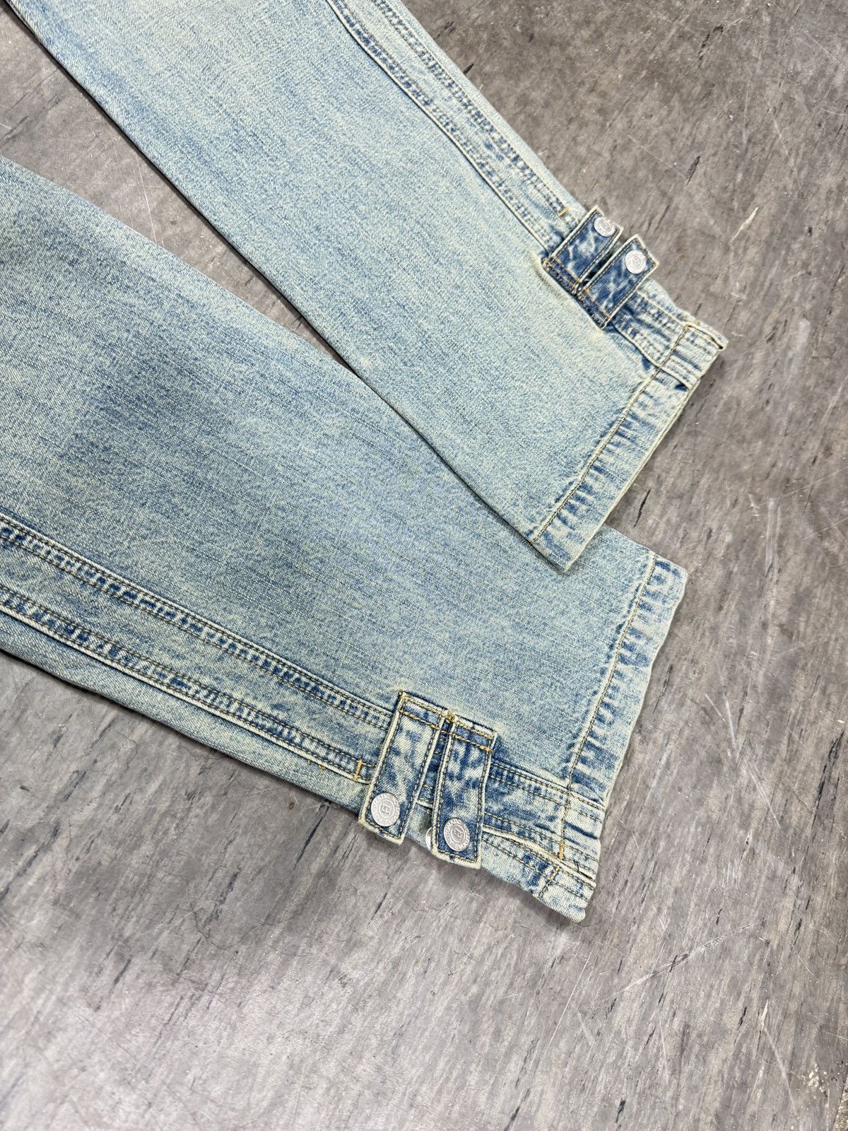 Hysteric Glamour × If Six Was Nine × Le Grande Bleu (L.G.B.) ᶠᵃⁿᶜʸᵍᵘʸ BNWT Y2K Baggy Washed Denim Jeans Wide leg vintage Size 28" / US 6 / IT 42 - 3 Thumbnail