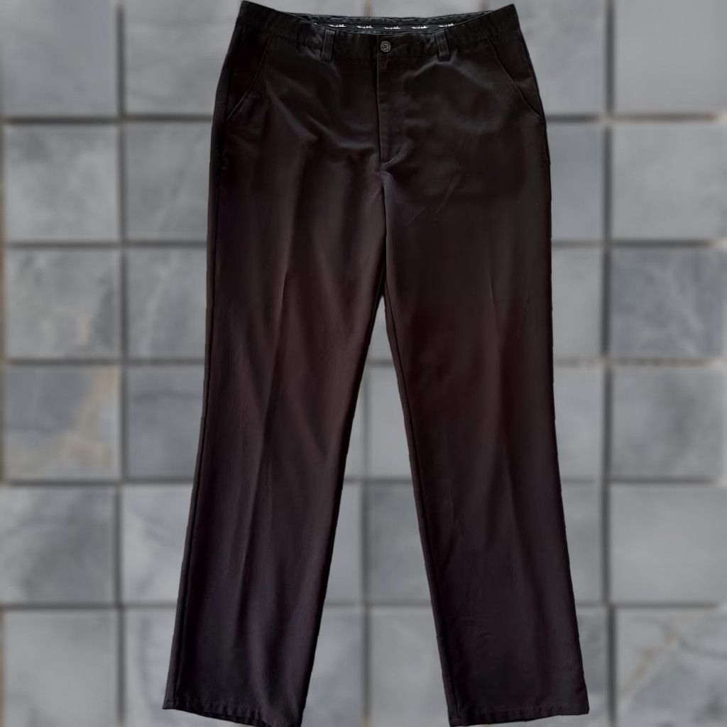 TravisMathew Travis Mathew Pants Men 36 Black Dress Stretch Golf Straight Pants Size US 36 / EU 52 - 1 Thumbnail