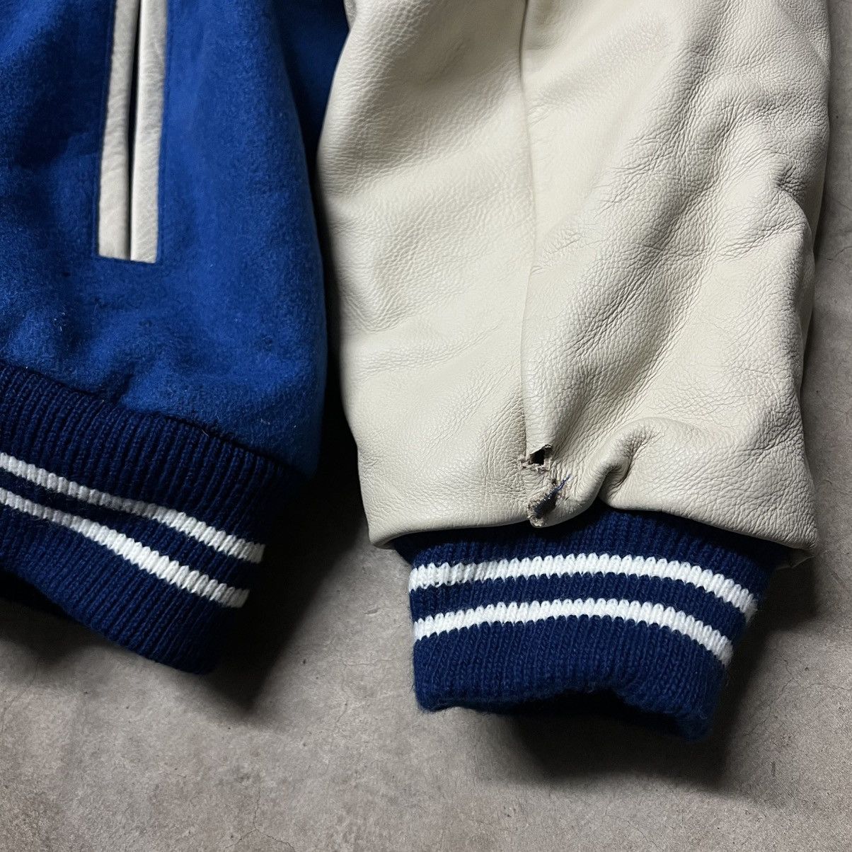 Vintage Vintage 90’s In N Out Burger 🇺🇸 Embroidered Varsity Jacket Size US XXL / EU 58 / 5 - 10 Thumbnail