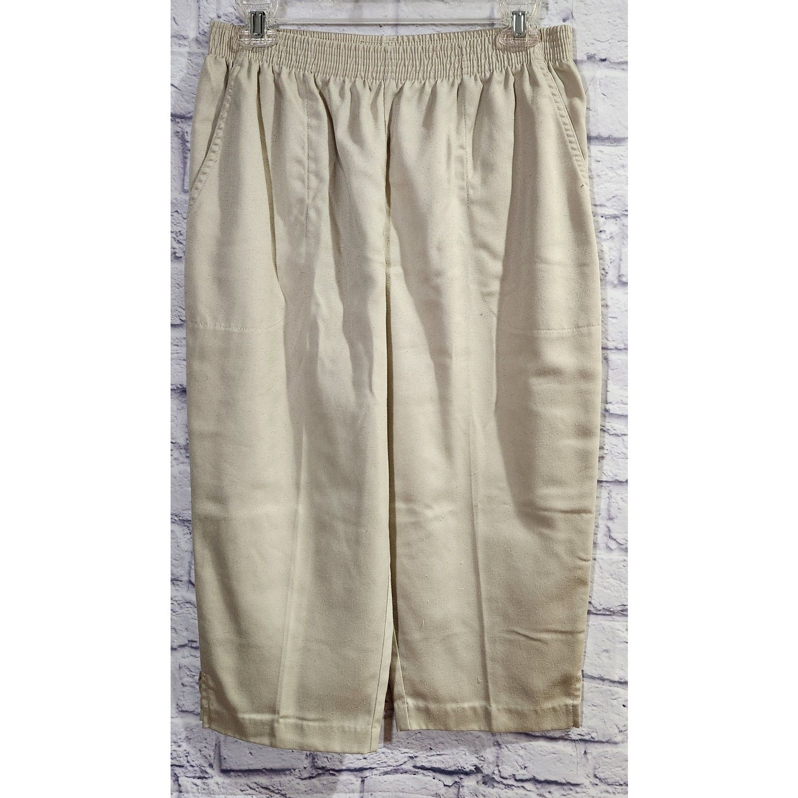 Other Bend Over Tan Beige Pull On Elastic Waist Cropped Pant Large Size 34" / US 12 / IT 48 - 1 Thumbnail