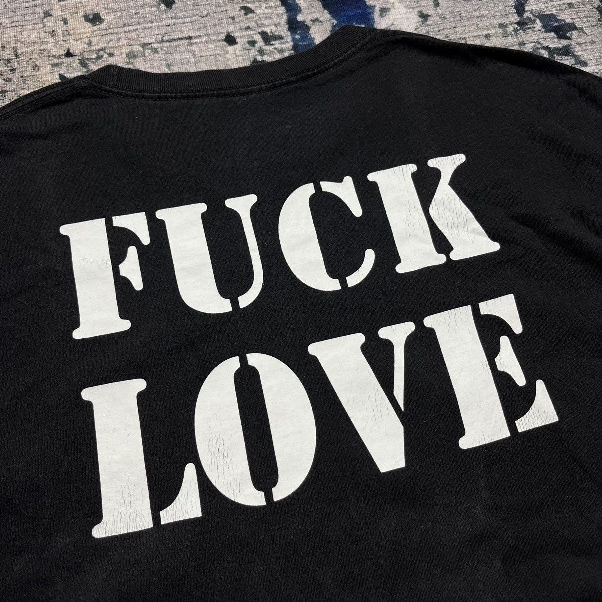 Vintage 🔥Love From Sickside Naked Girl Shoot Man Tees Size US XXL / EU 58 / 5 - 6 Thumbnail