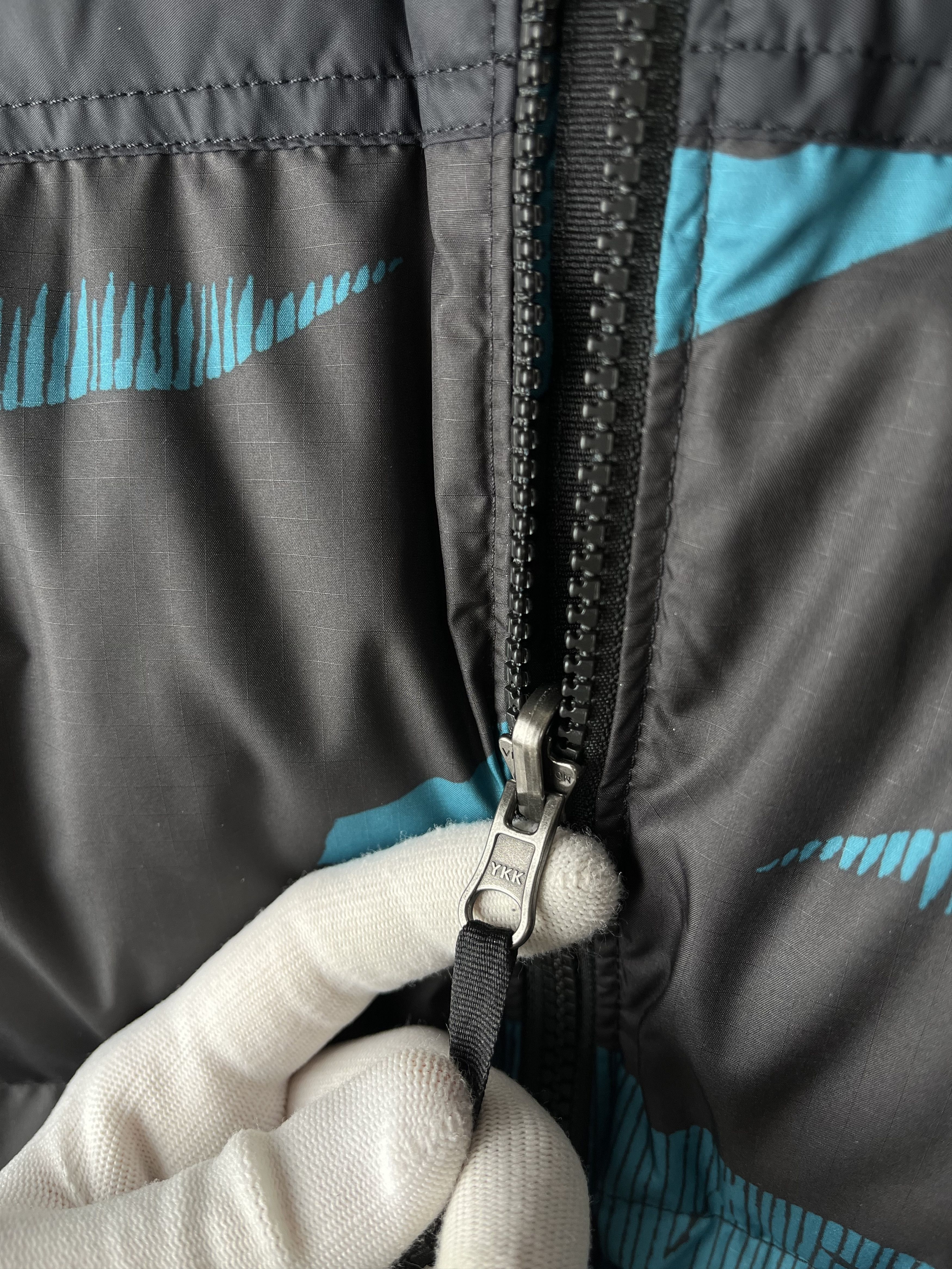 The North Face Down Jacket The North Face Printed 1996 Retro Nuptse Size US M / EU 48-50 / 2 - 5 Thumbnail