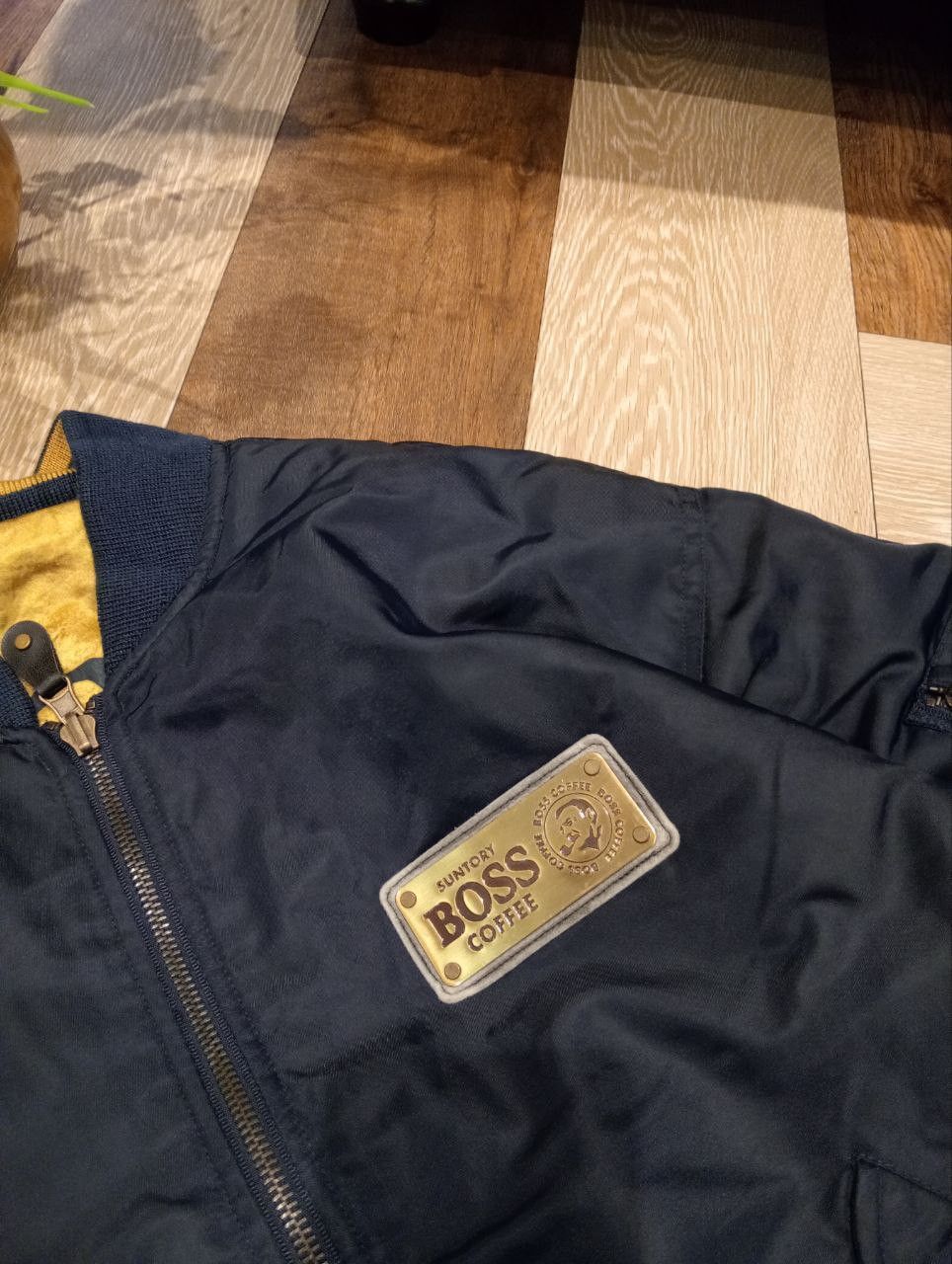 Japanese Brand VINTAGE SUNTORY BOSS COFFEE REVERSIBLE 2 WAY JACKET Size US L / EU 52-54 / 3 - 5 Thumbnail