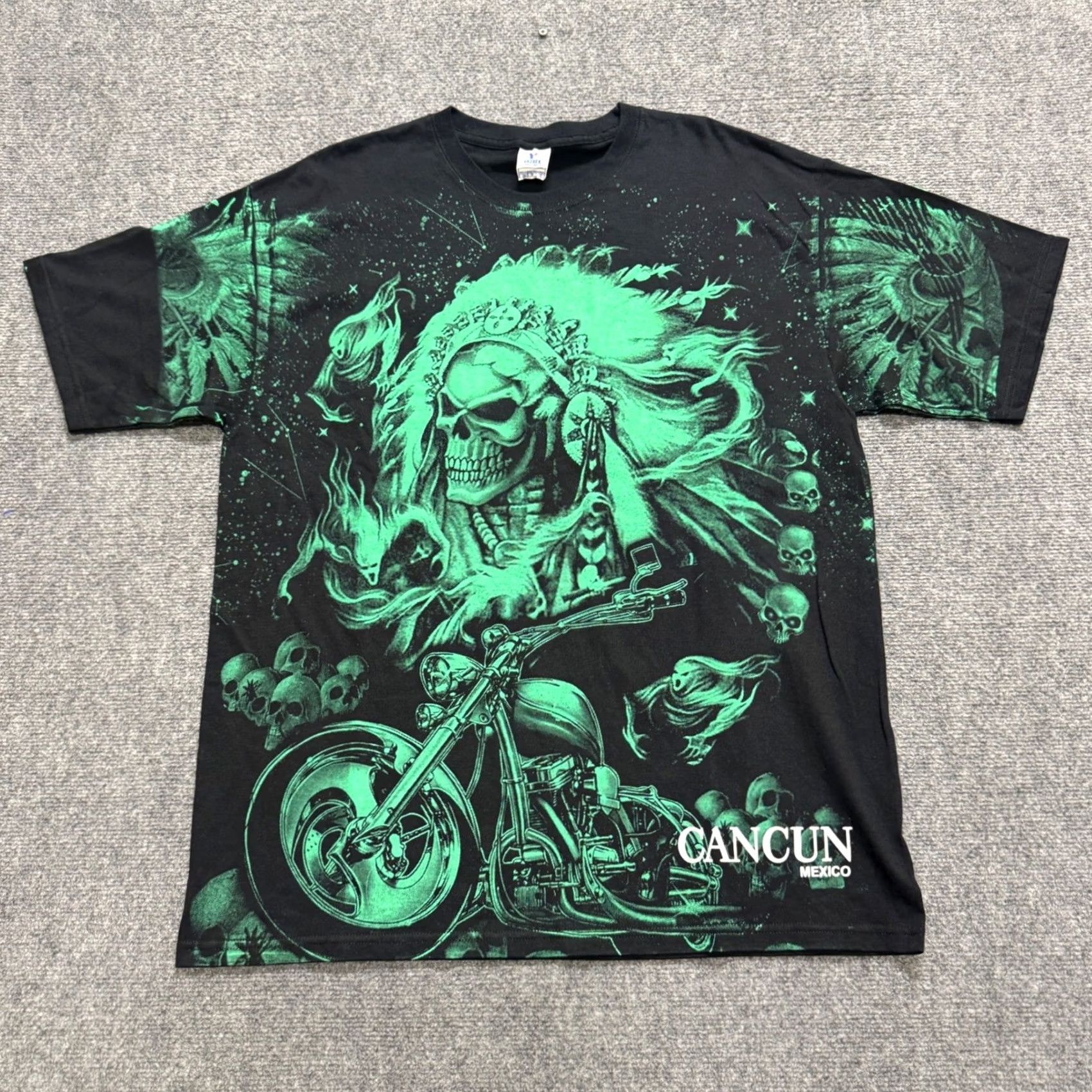 Vintage VINTAGE Cancun Mexico Y2K T-shirt Men's 2XL Green Black AOP Green 90s Skull Skater Shirt Mens Size US XXL / EU 58 / 5 - 2 Thumbnail
