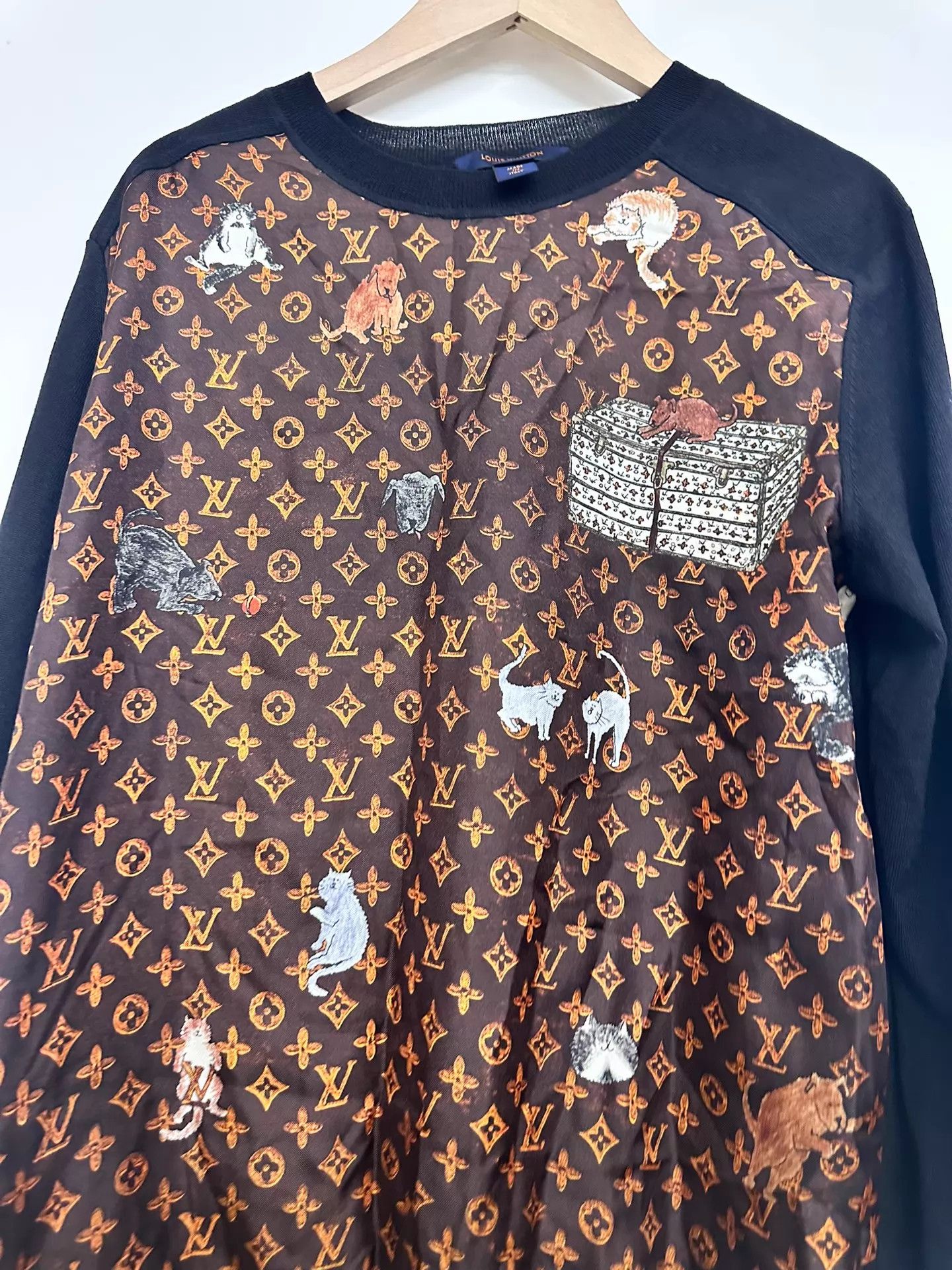 Louis Vuitton Louis Vuitton all over print M shirt Size US M / EU 48-50 / 2 - 6 Thumbnail