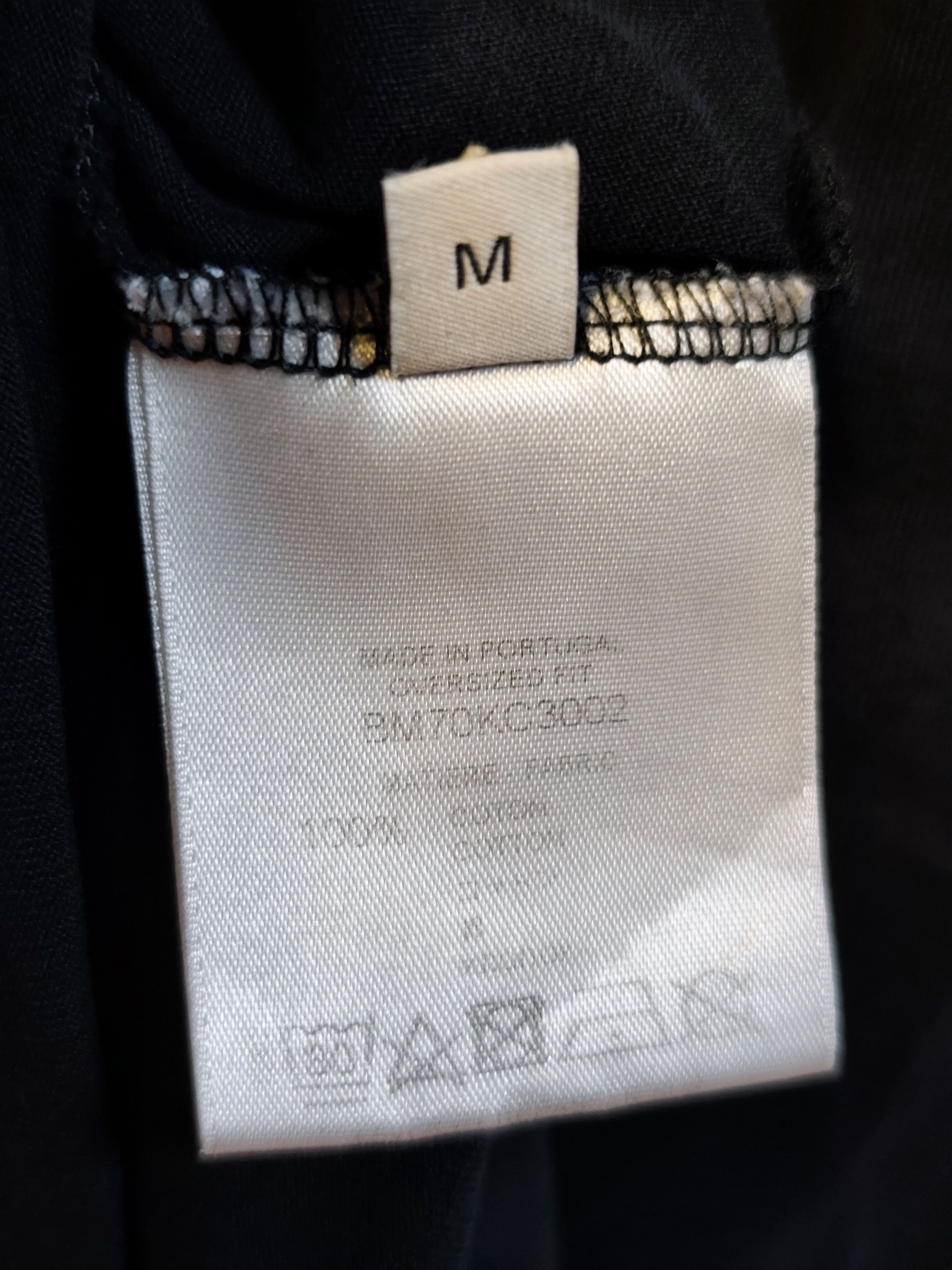 Givenchy ​Givenchy Paris Distressed Vintage Logo T-Shirt Size US XL / EU 56 / 4 - 14 Thumbnail