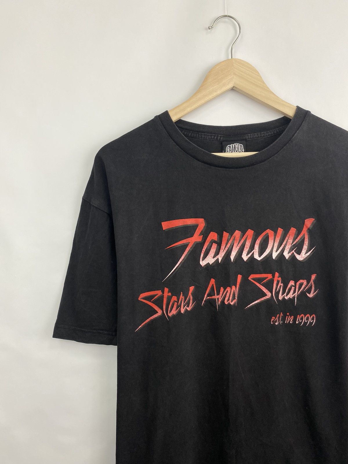 Famous Stars And Straps 🇺🇸 Vintage 1999 Famous Stars and Straps T-Shirt Rare Retro Size US L / EU 52-54 / 3 - 3 Thumbnail