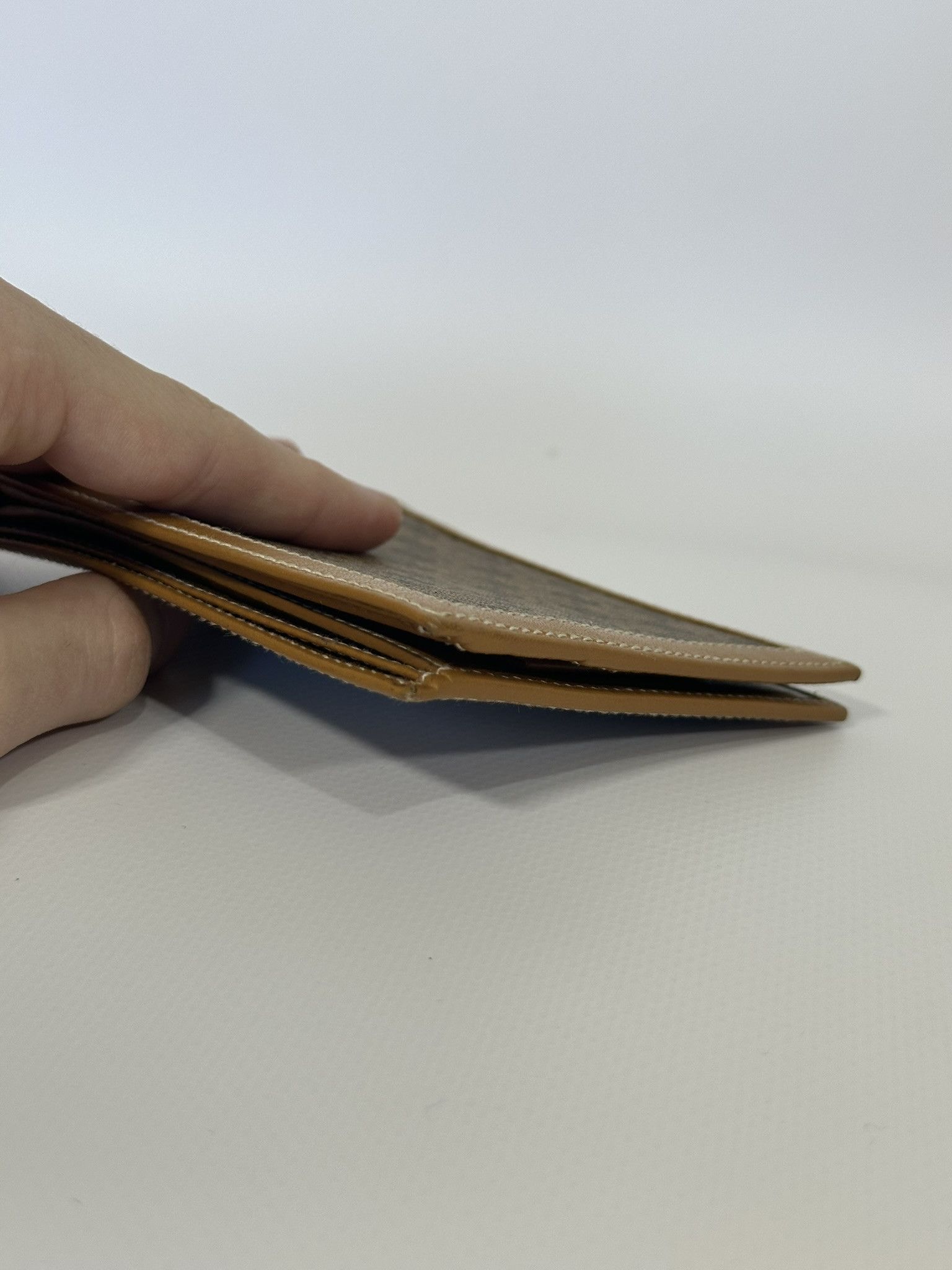 Gucci Gucci Wallet Vintage GG Monogram Canvas Leather Beige Size ONE SIZE - 6 Thumbnail