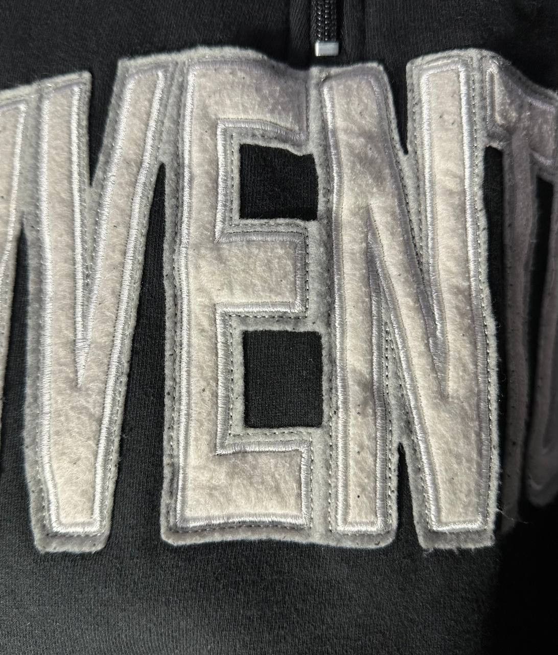 Vintage Vintage Juventus 2008/09 football 1/4 zip spellou sweatshirt Size US L / EU 52-54 / 3 - 7 Thumbnail