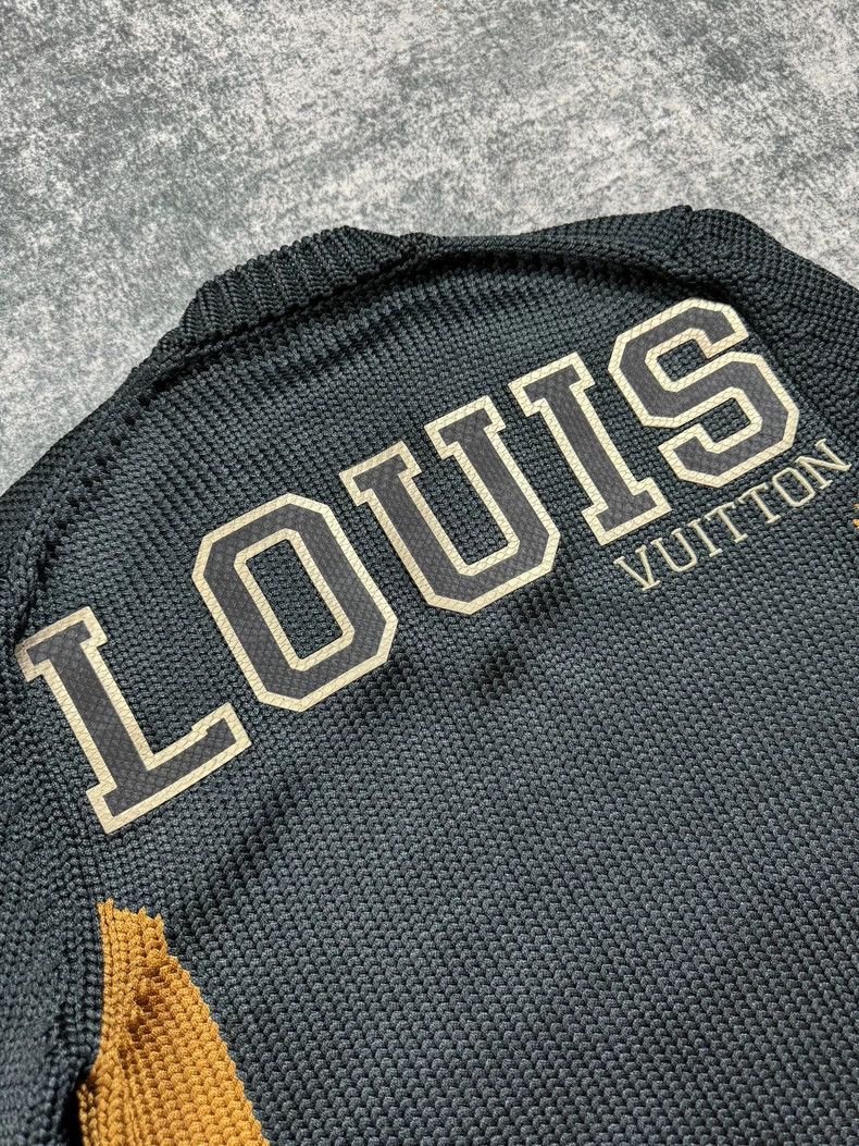 Louis Vuitton Louis Vuitton Black and brown patchwork snake-print leather Size US M / EU 48-50 / 2 - 5 Thumbnail