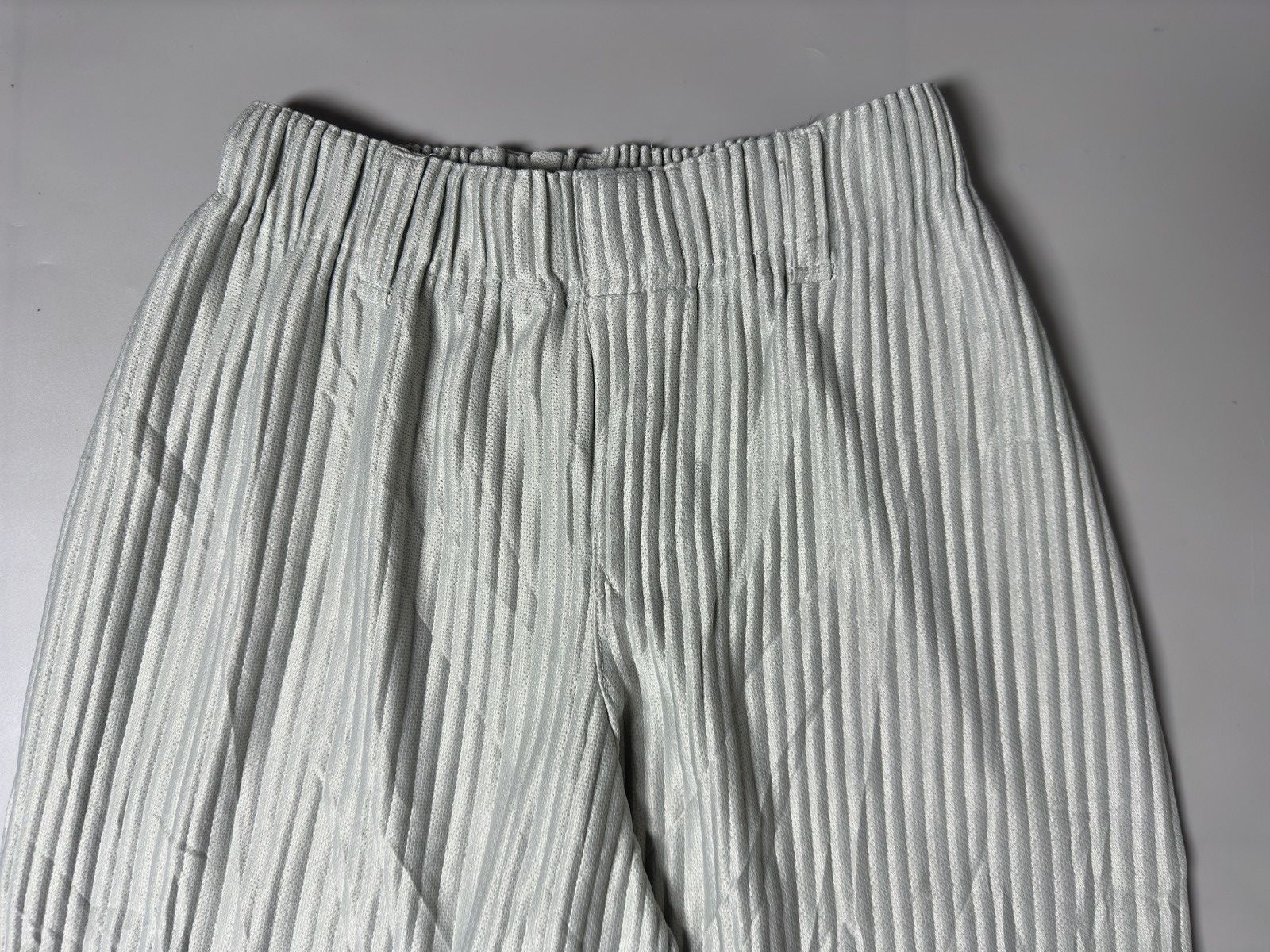 Homme Plisse Issey Miyake × Issey Miyake Homme plisse — Casual pants Size US 26 / EU 42 - 2 Thumbnail