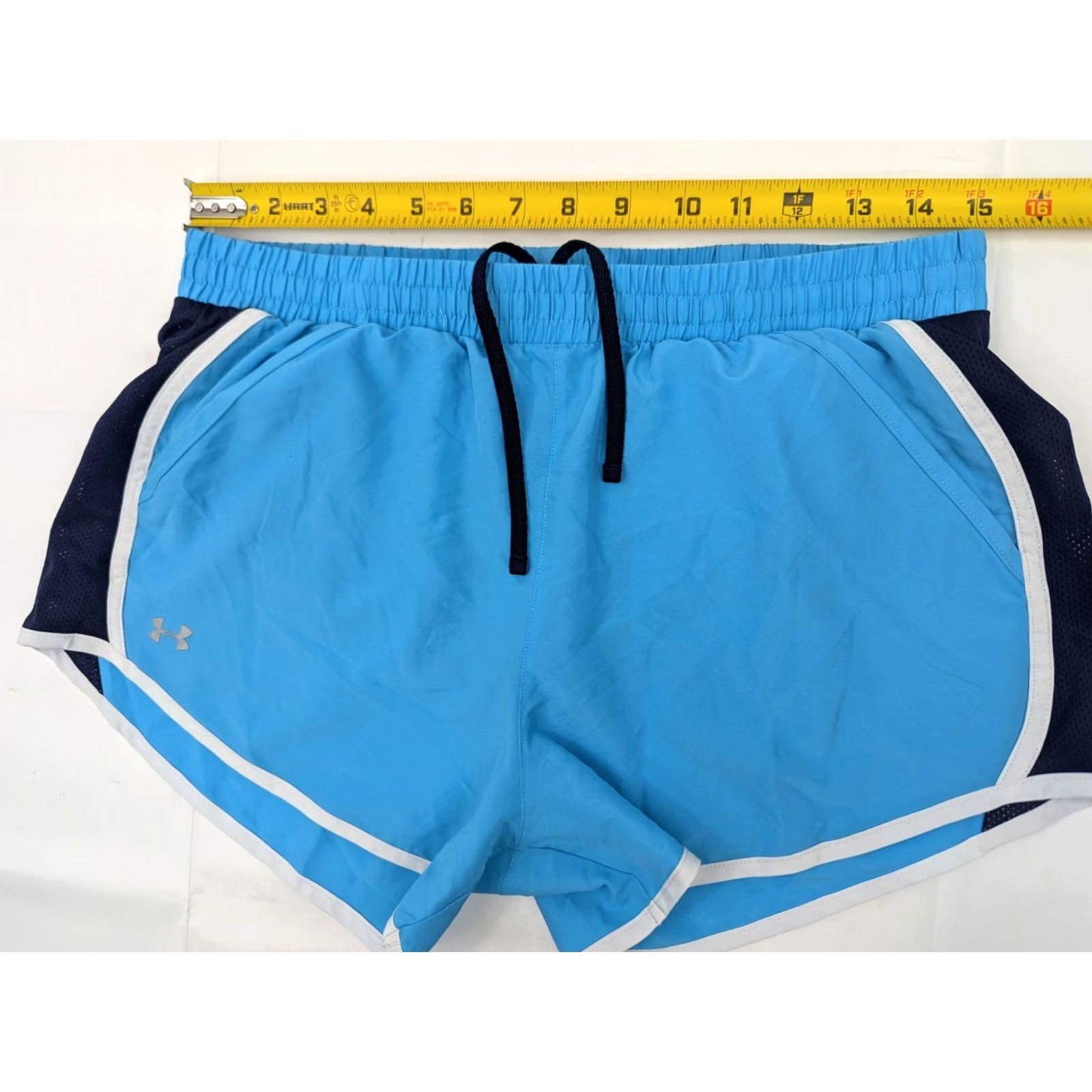 Under Armour Under Armour Athletic Shorts Women M Blue Aqua Insert Draw String Running (30x3) Size 32" / US 10 / IT 46 - 3 Thumbnail
