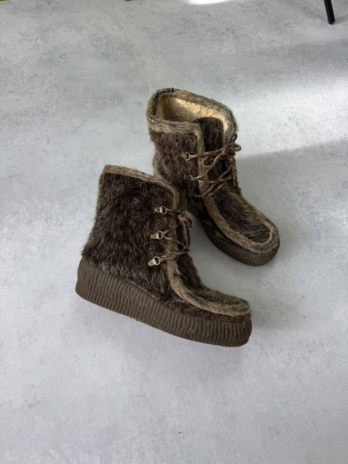 Japanese Brand Vintage Avant-garde Y2k Fur Faux Brown Yeti Boots Size US 8 / IT 38 - 2 Thumbnail