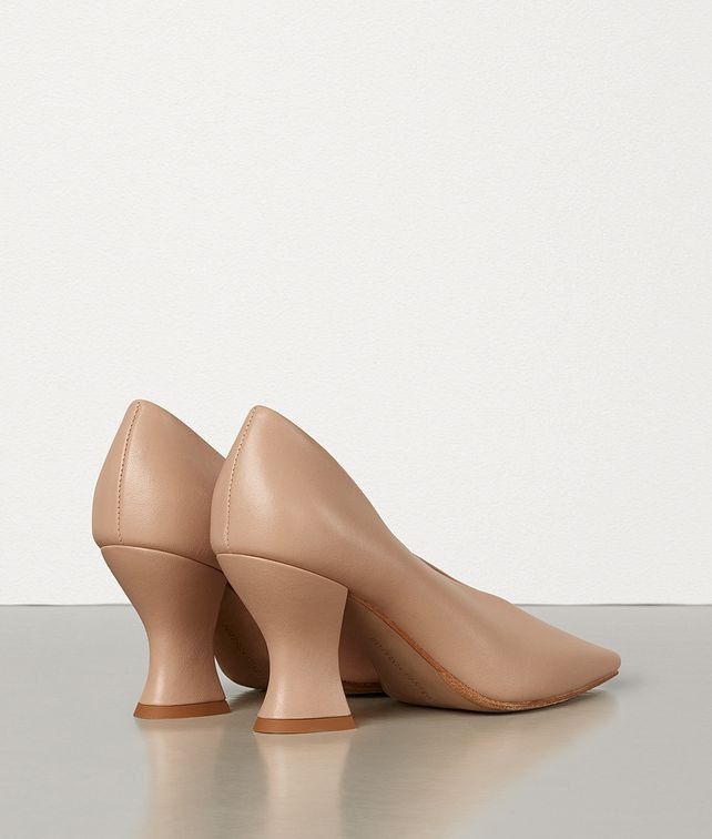 Bottega Veneta o1y0725 Leather Square Heel Pumps in Blush Size US 10 / IT 40 - 3 Thumbnail