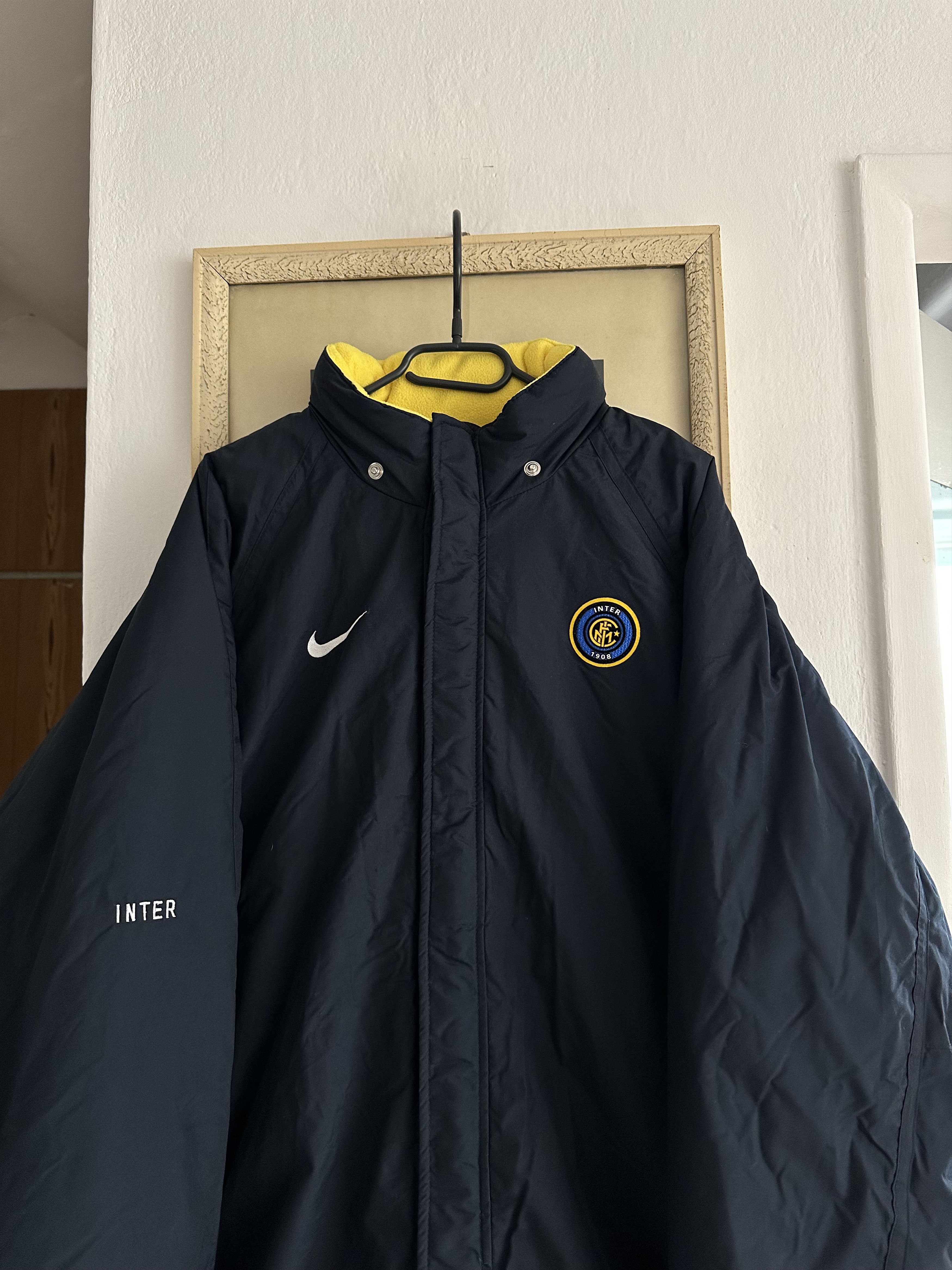 Nike Vintage Internazionale Inter Football Jacket Puffer Size US L / EU 52-54 / 3 - 2 Thumbnail