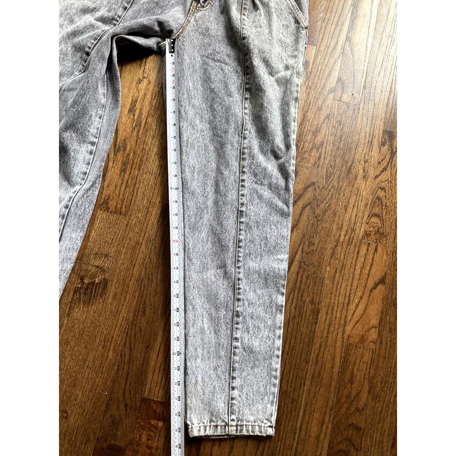 Jordache VINTAGE Jordache Jeans Womens 10 Gray Acid Wash 90s Straight Denim 28x29 Inseam 29 Pockets Regular Rise High Size 32" / US 10 / IT 46 - 4 Thumbnail