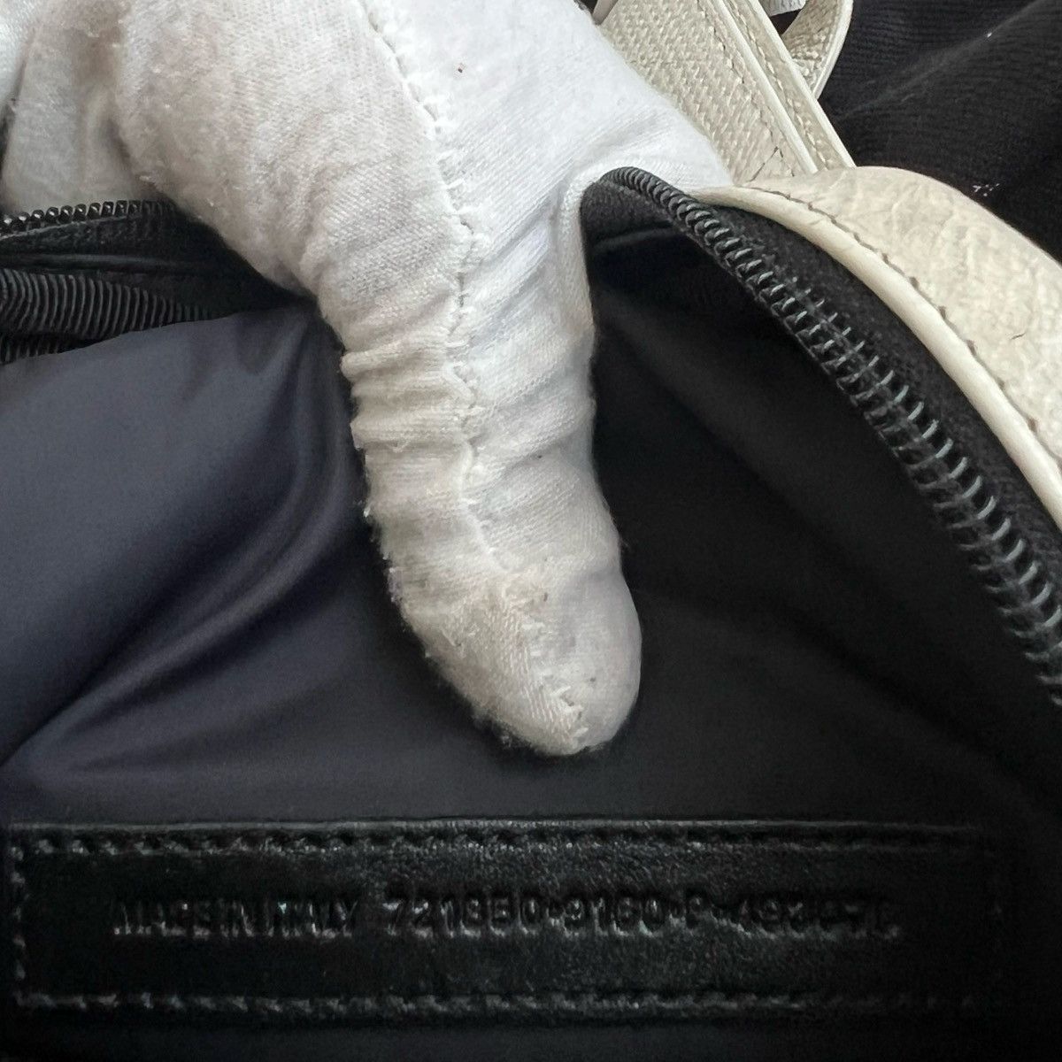 Adidas × Balenciaga BALENCIAGA ADIDAS 2023SS SMALL MESSENGER BAG LAMBSKIN Size ONE SIZE - 6 Thumbnail