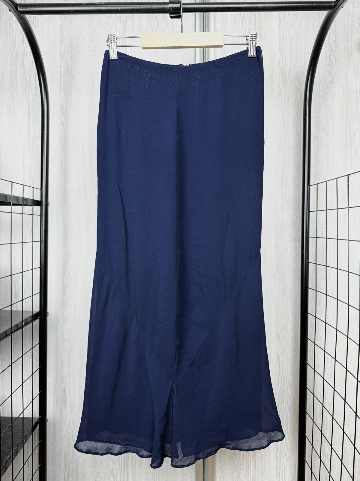 Alberta Ferretti Philosophy by Alberta Ferretti navy blue silk maxi skirt Size 28" / US 6 / IT 42 - 5 Thumbnail