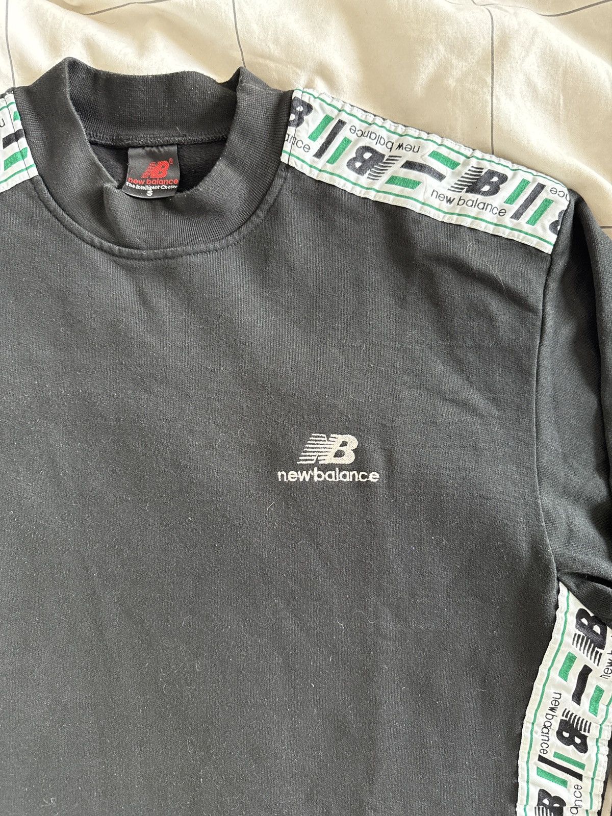New Balance 80s 90s New Balance EEC Made Sweatshirt Logo Tape Black Size US L / EU 52-54 / 3 - 2 Thumbnail
