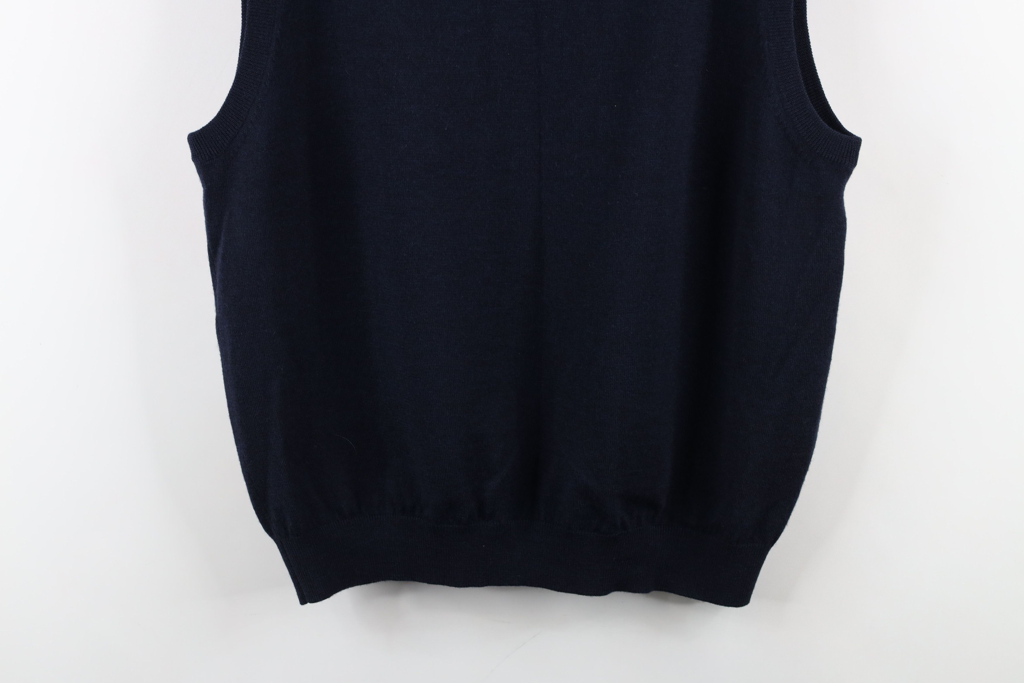 Brooks Brothers × Vintage Vintage Brooks Brothers Merino Wool Knit V-Neck Sweater Vest Size US L / EU 52-54 / 3 - 7 Thumbnail