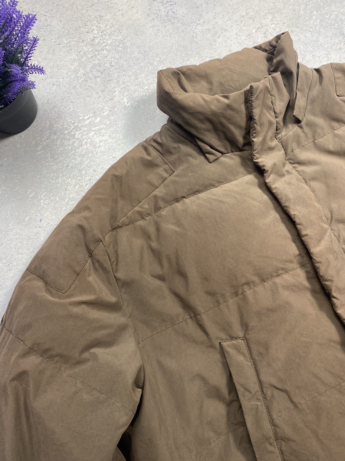 Corneliani Luxury Brown Corneliani ID Men’s Down Jacket Size XL Size US XL / EU 56 / 4 - 7 Thumbnail