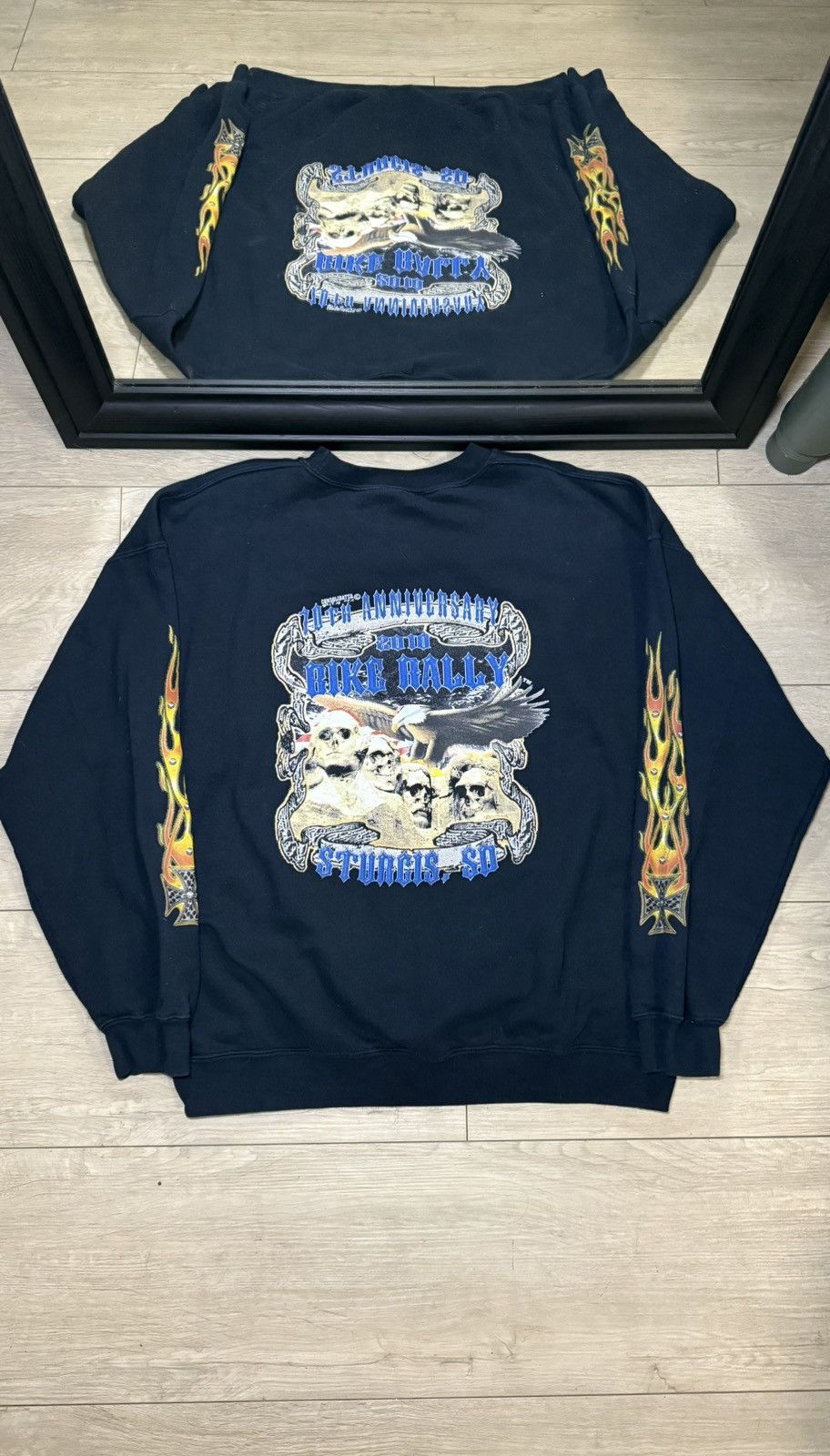 Harley Davidson Vintage / Y2K 2010 Sturgis Skull Flame Sleeve Sweatshirt Size US XL / EU 56 / 4 - 1 Thumbnail