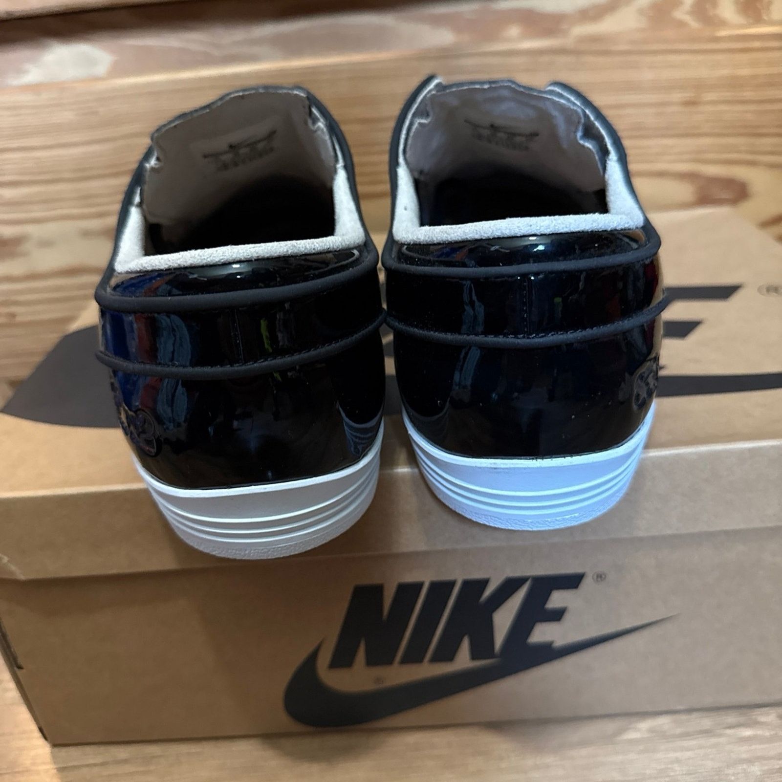 Nike 2014 Nike SB Lunarlon 8five2 Stefan Janoski Patent Black Size US 11 / EU 44 - 3 Thumbnail
