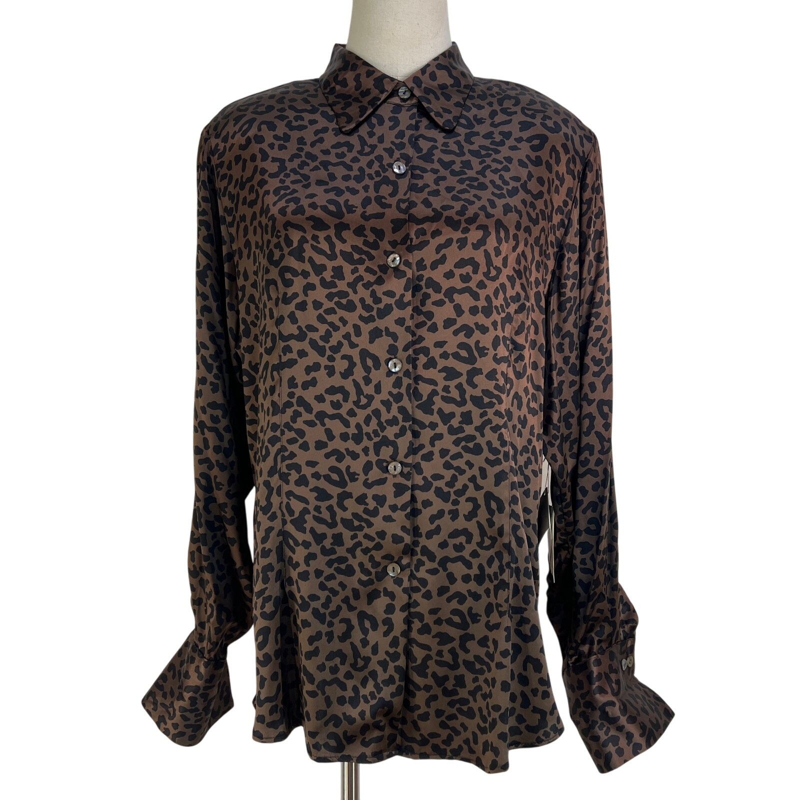 Vintage Vintage Y2K Lord & Taylor Silk Brown Leopard Printed Shirt Size XL / US 12-14 / IT 48-50 - 1 Thumbnail