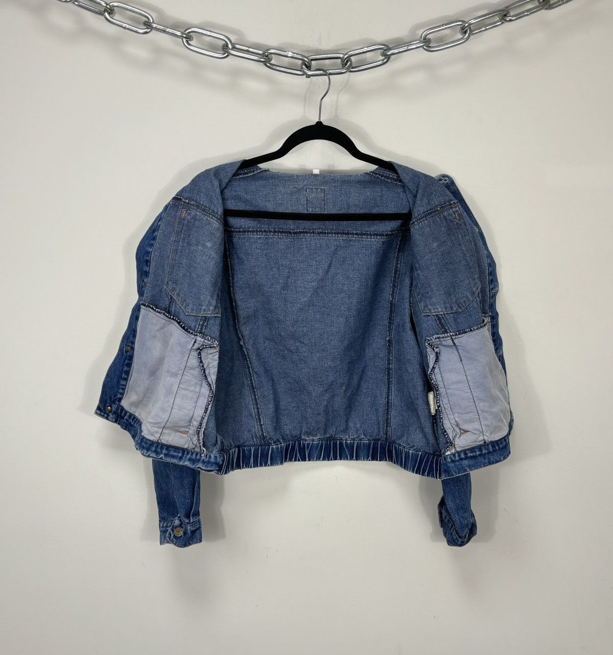 Moschino Vintage Moschino Women’s 90s Blue Boxy Fit Denim Jacket Size M / US 6-8 / IT 42-44 - 10 Thumbnail