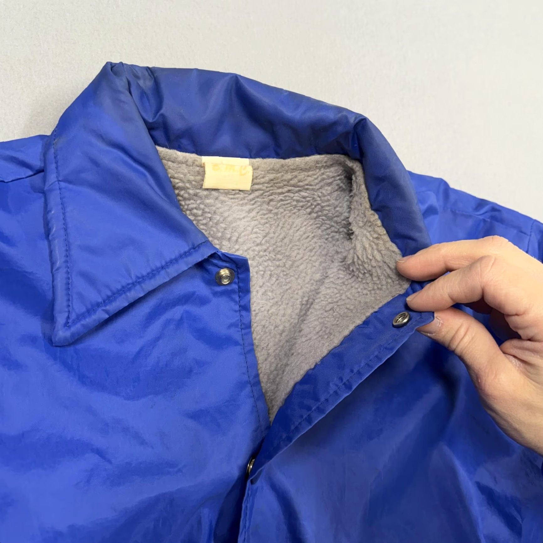 Vintage VINTAGE BMC Jacket Mens M Blue Nylon Snap Windbreaker Lined Pockets Collared USA Size US M / EU 48-50 / 2 - 3 Thumbnail