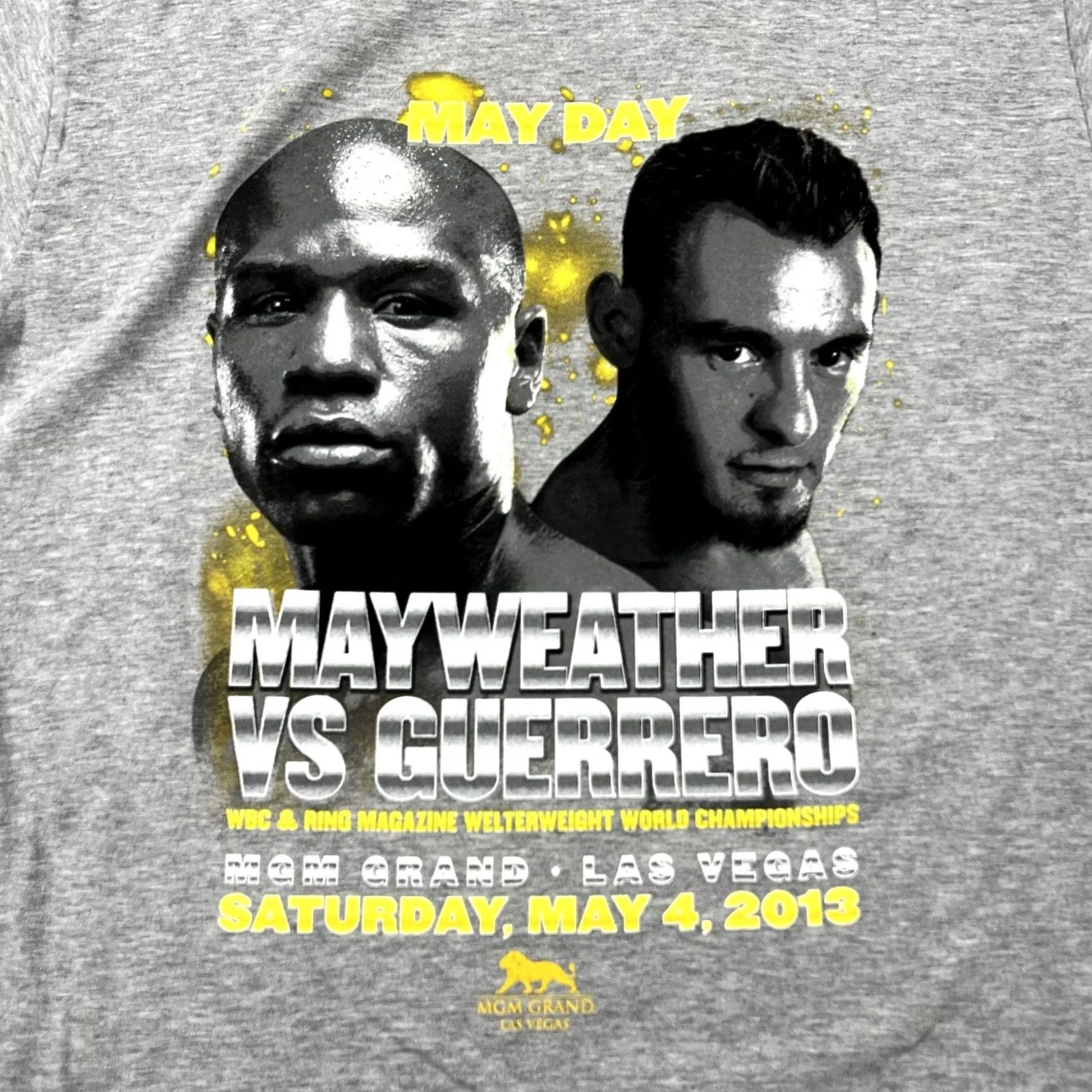 Tultex VINTAGE Mayweather vs Guerrero Welterweight World Championship Boxing Shirt Adult Large Gray Tultex Cotton Blend Casual Graphic Tee Mens Size US L / EU 52-54 / 3 - 2 Thumbnail